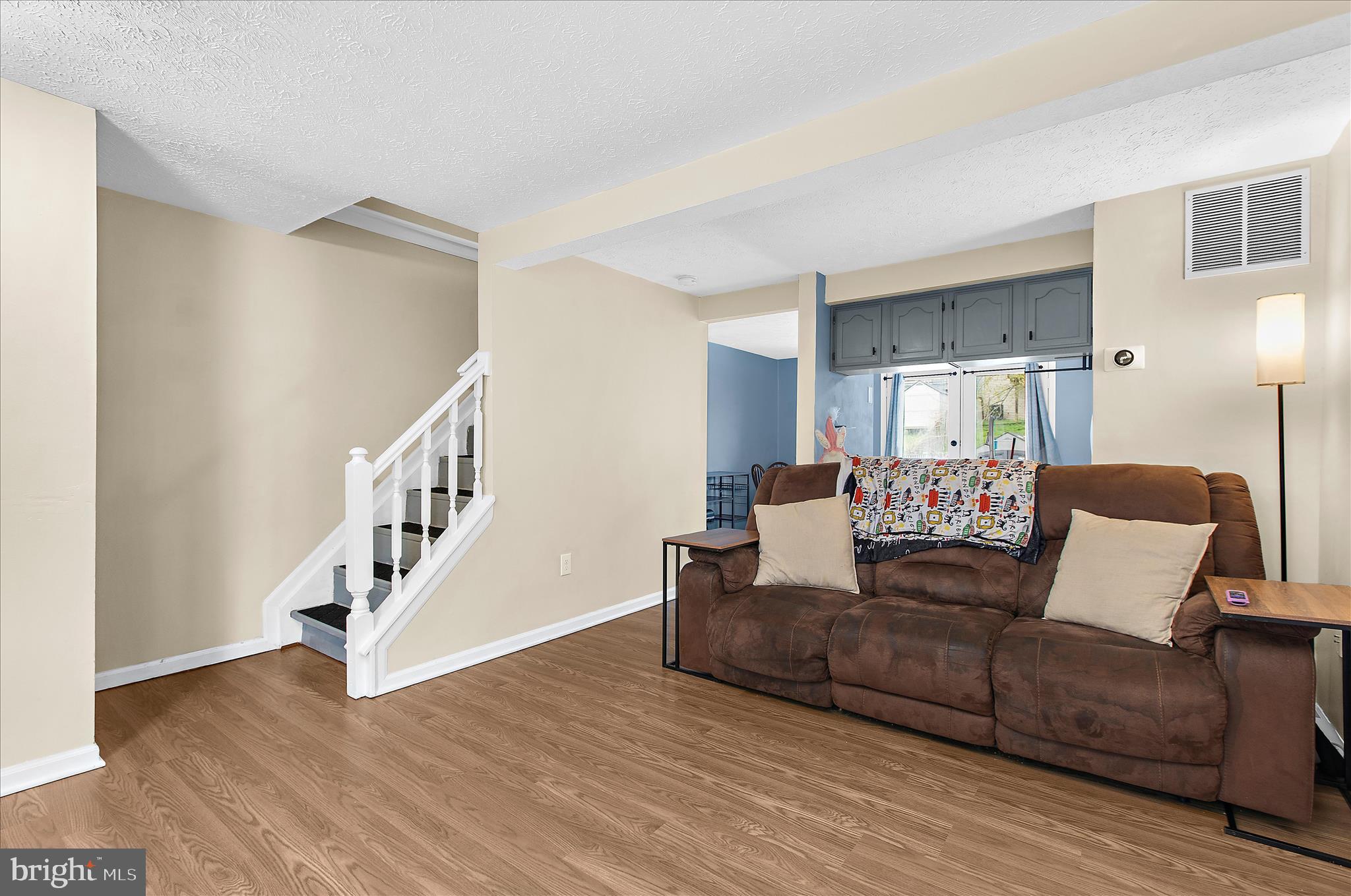 WOODBRIDGE CENTER - Residential