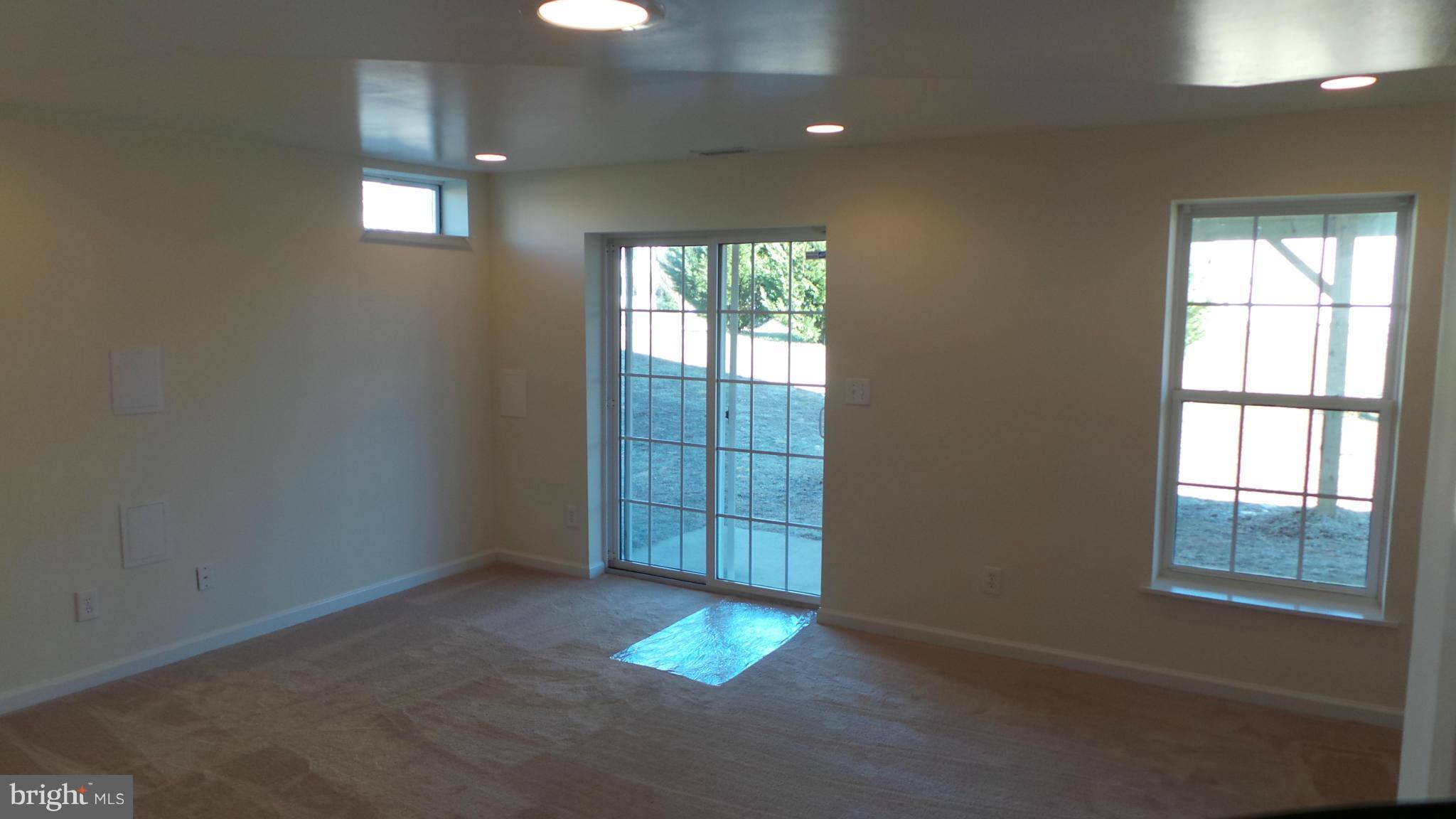 THE GLEN (SALEM FIELDS) - Residential