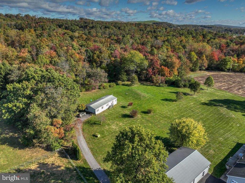 Photo of 931 Mount Zion Road, NARVON, PA 17555 (MLS # PALA2060378)