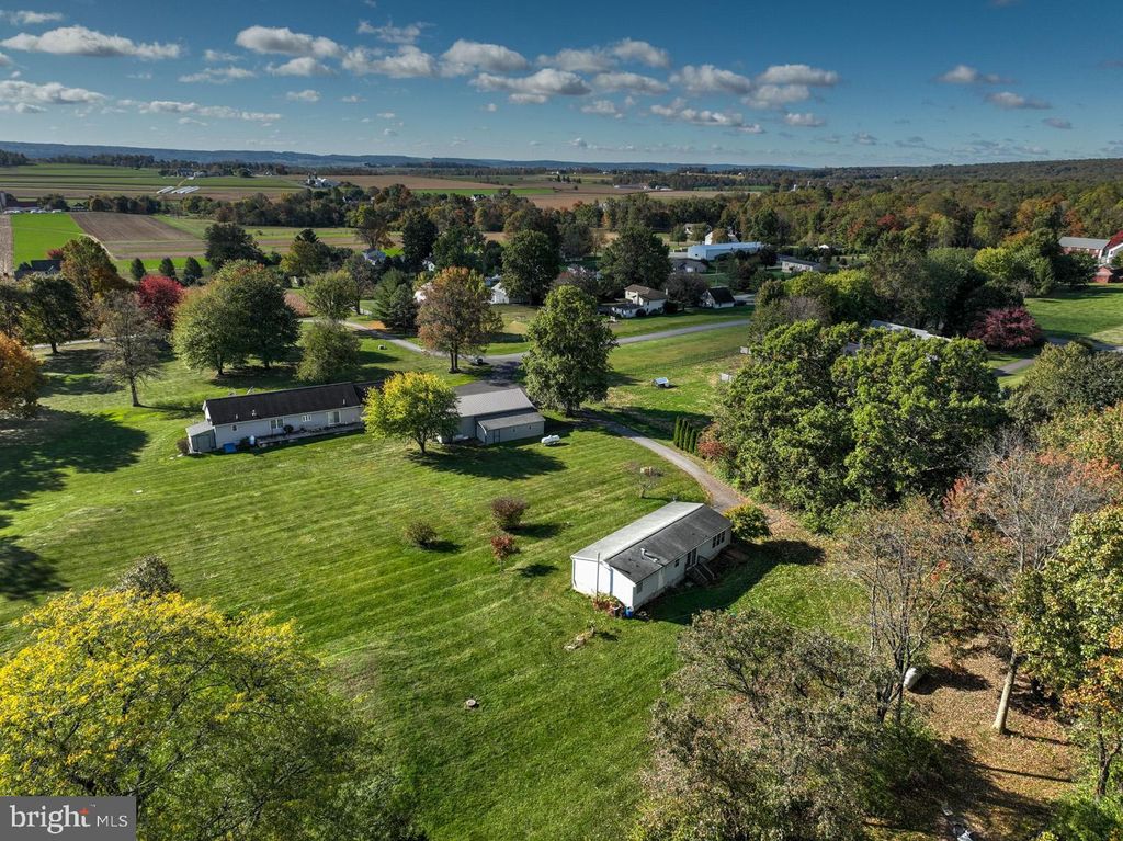 Photo of 931 Mount Zion Road, NARVON, PA 17555 (MLS # PALA2060378)