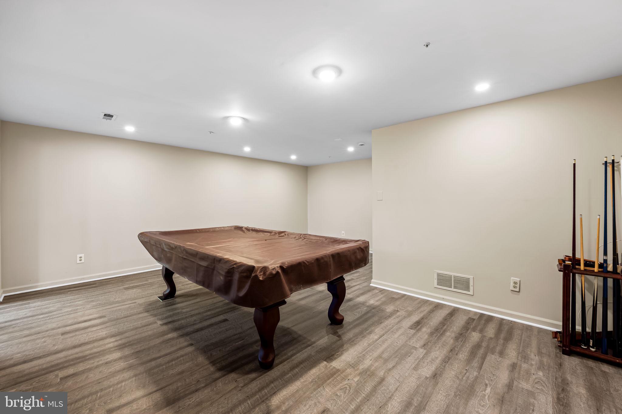 BELLE MANOR - Residential