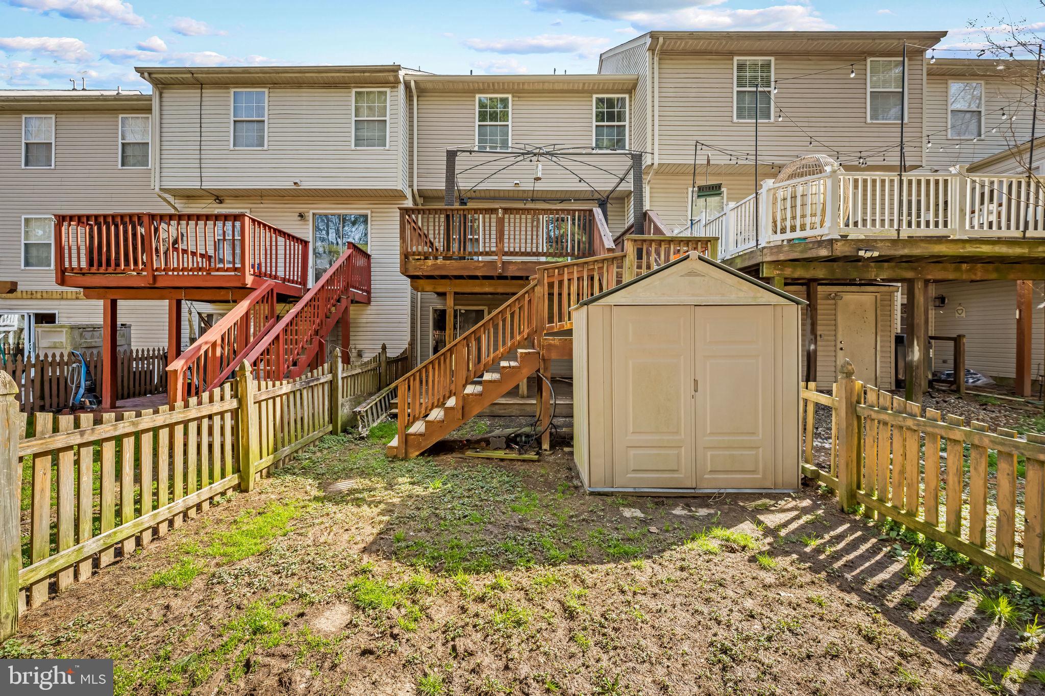 BELLE MANOR - Residential