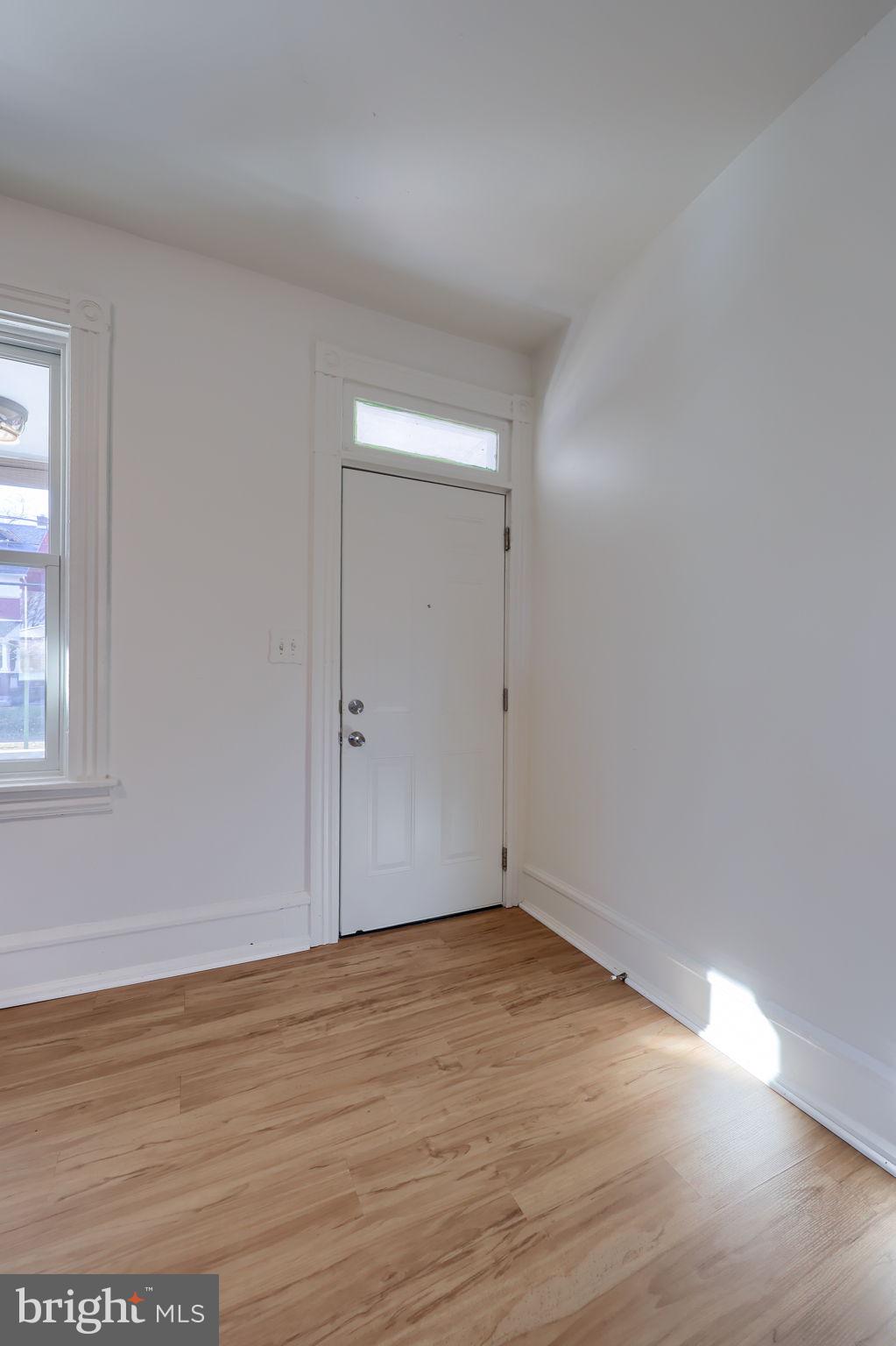 SOUTHEAST LANCASTER - Residential