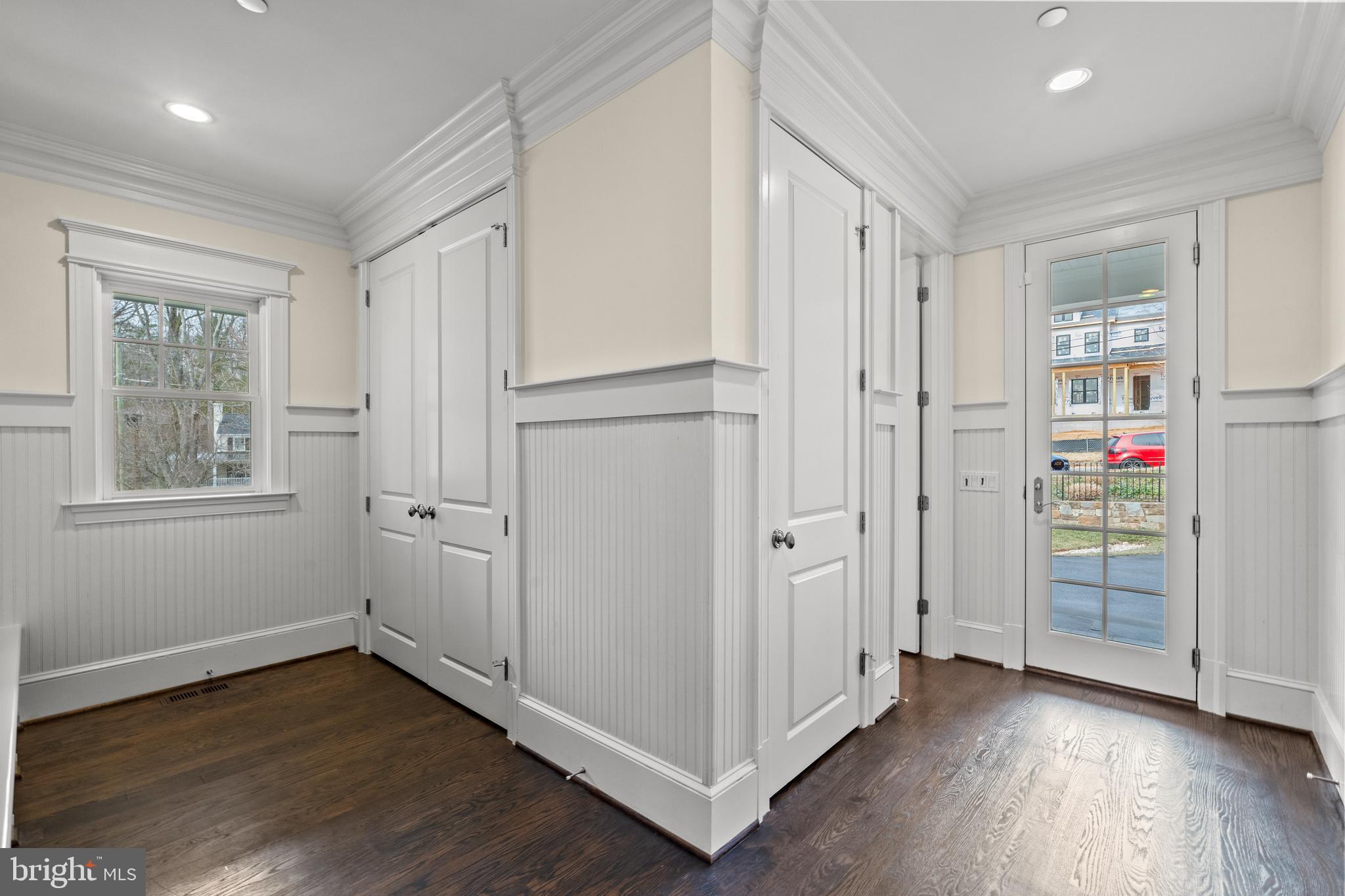 BURNING TREE - Residential