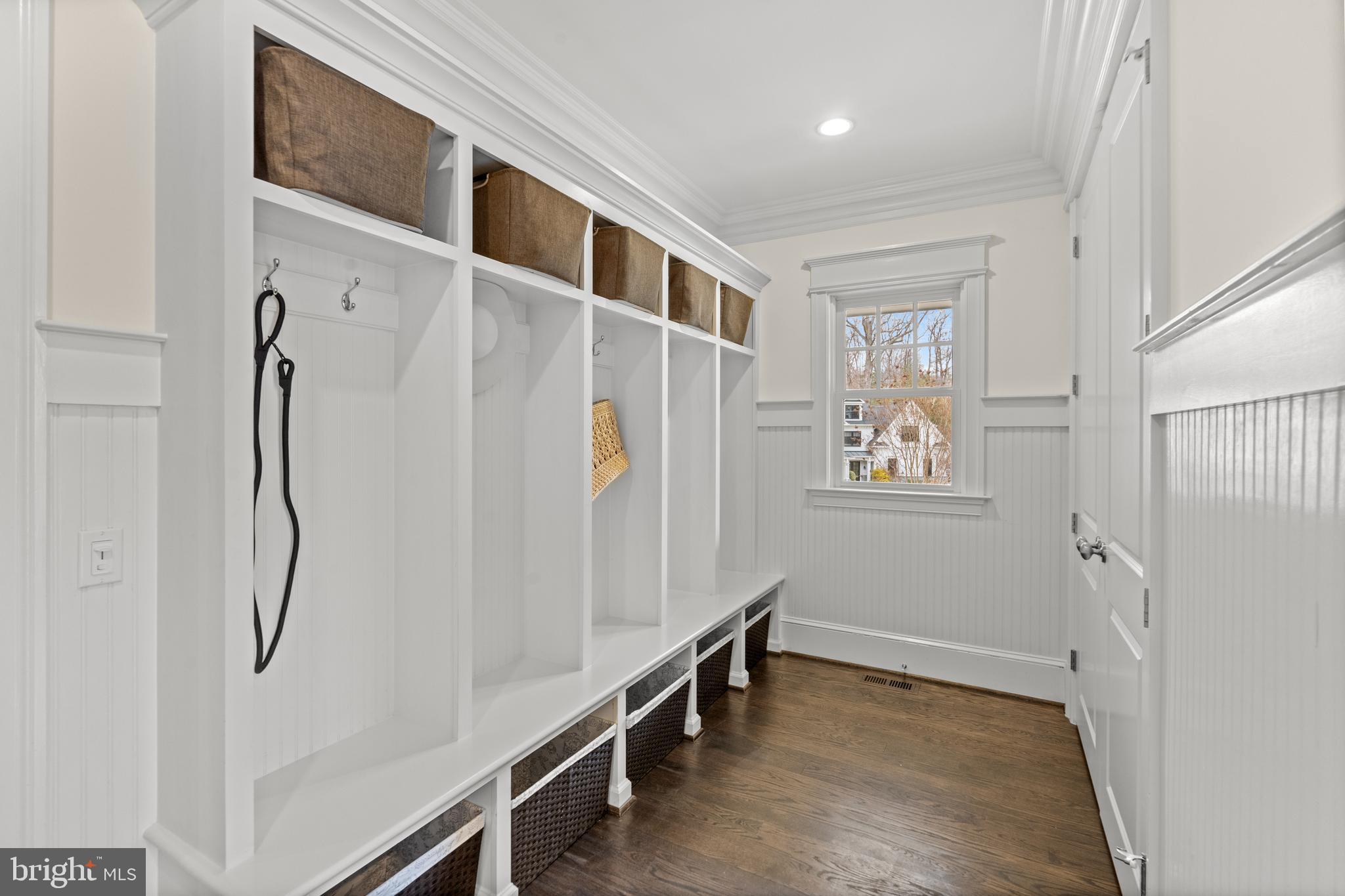 BURNING TREE - Residential