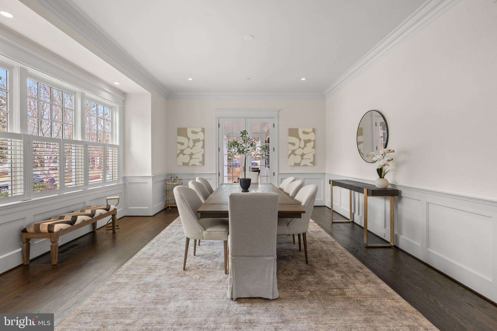 BURNING TREE - Residential