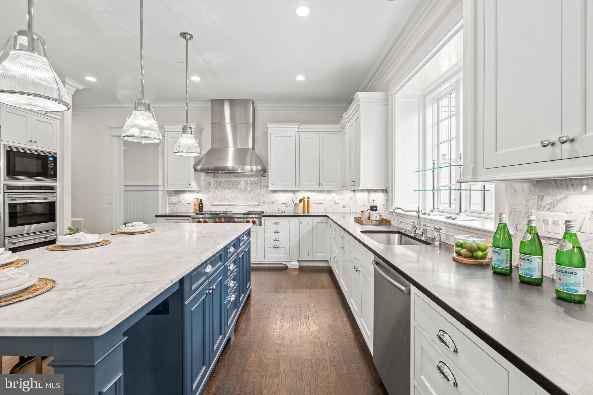 BURNING TREE - Residential