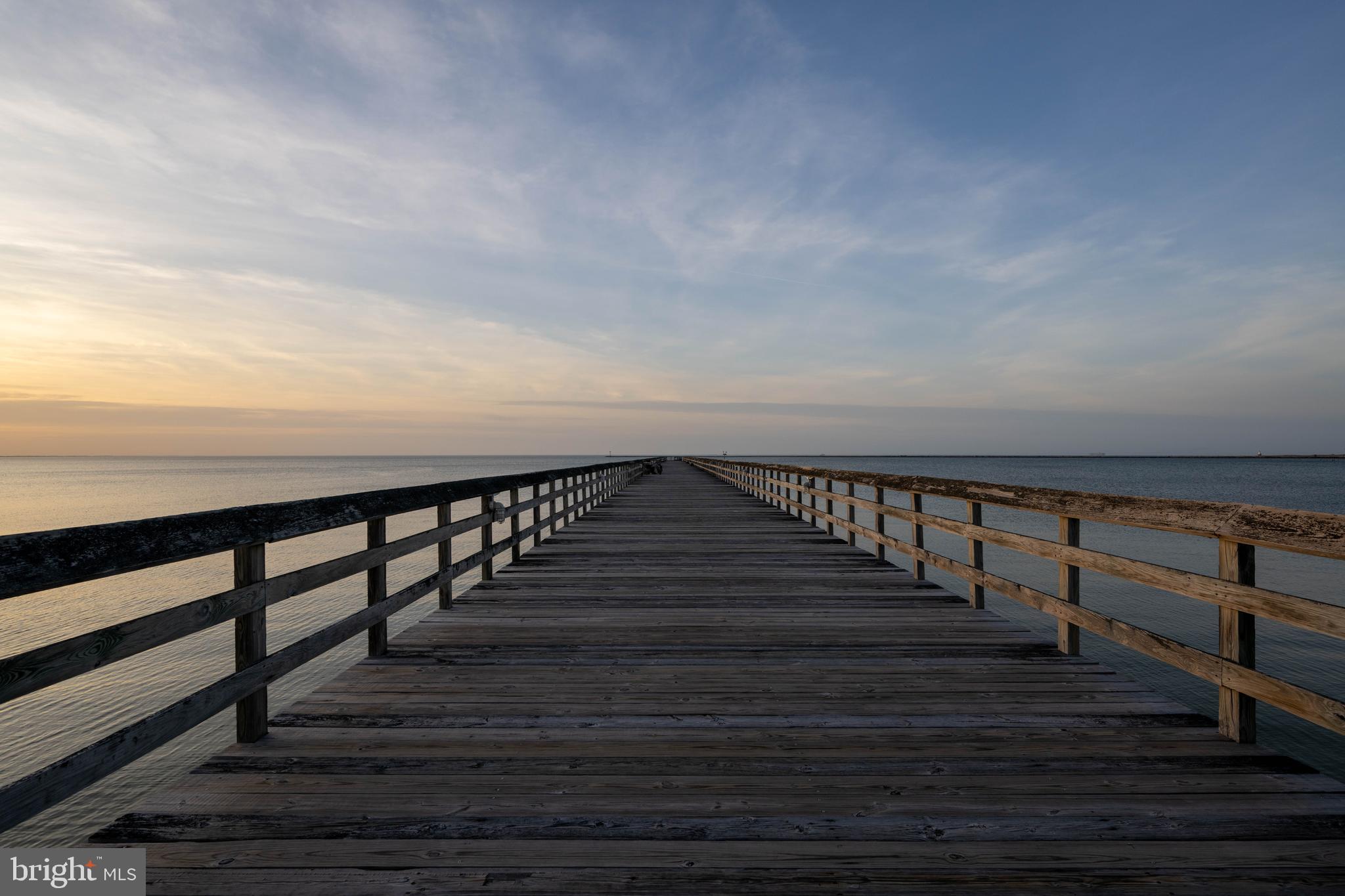 CAPE SHORES - Residential