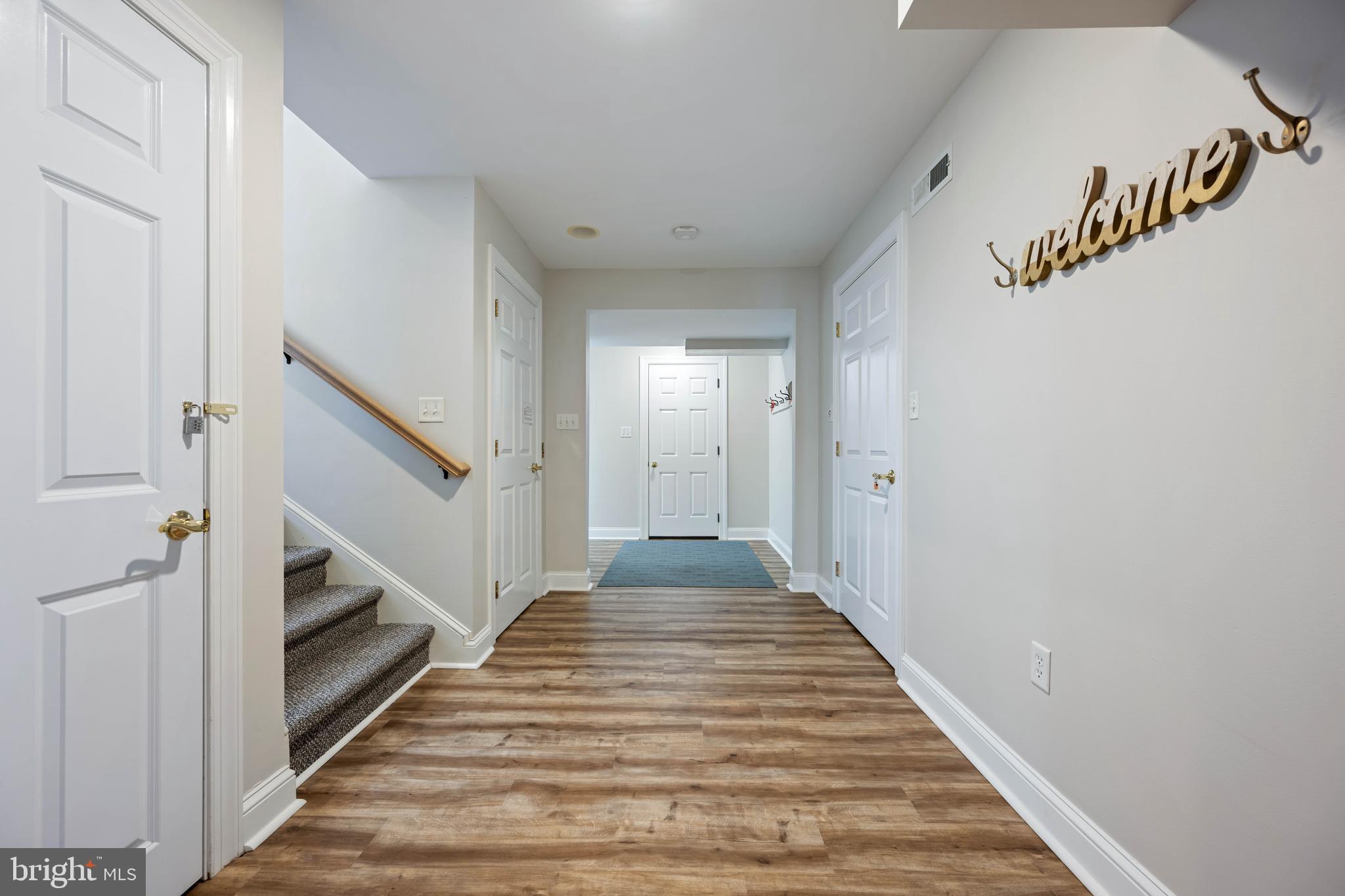 CAPE SHORES - Residential