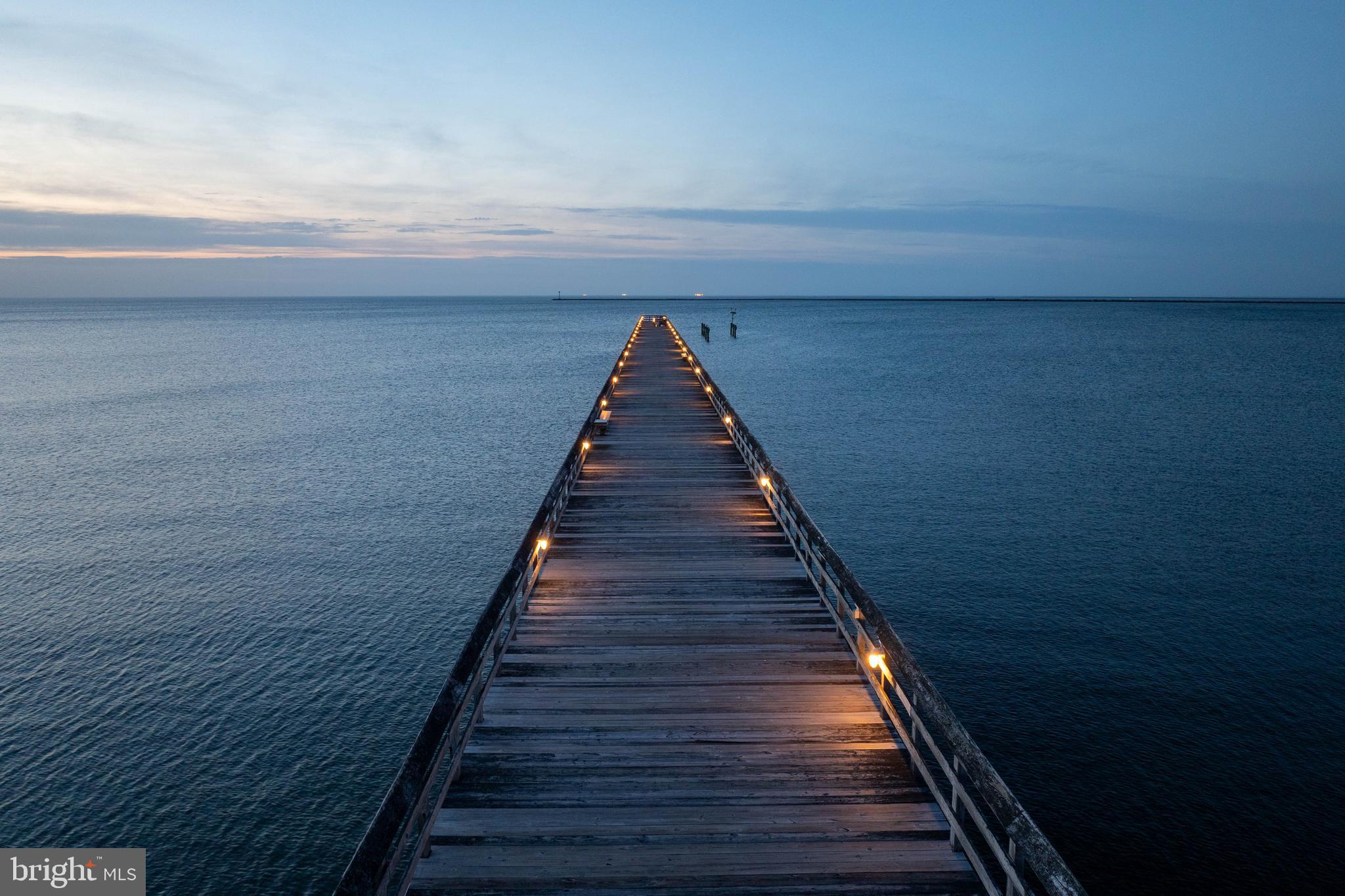 CAPE SHORES - Residential