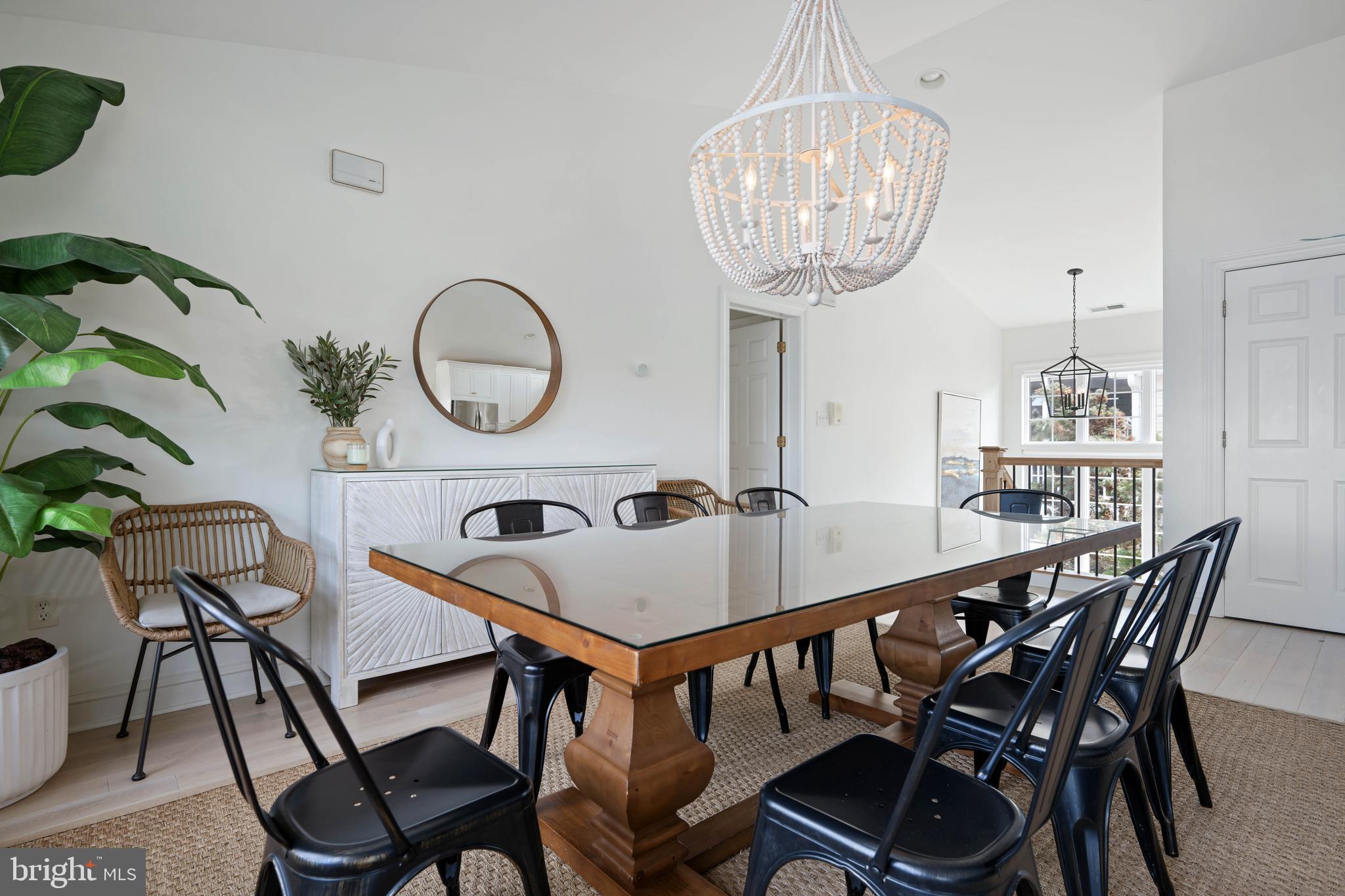 CAPE SHORES - Residential