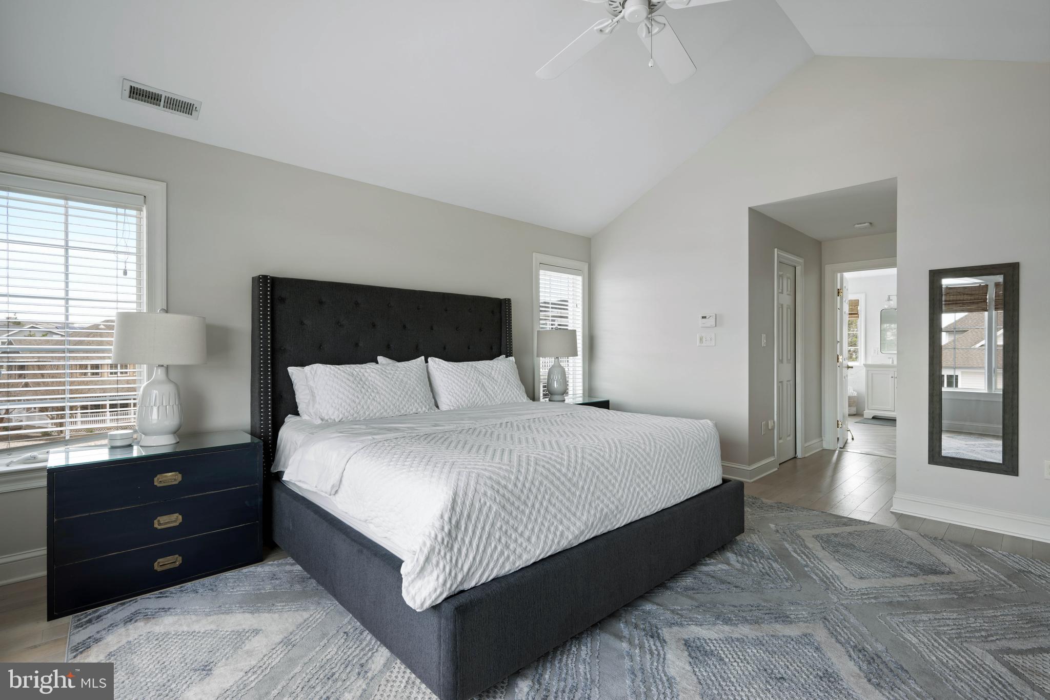 CAPE SHORES - Residential