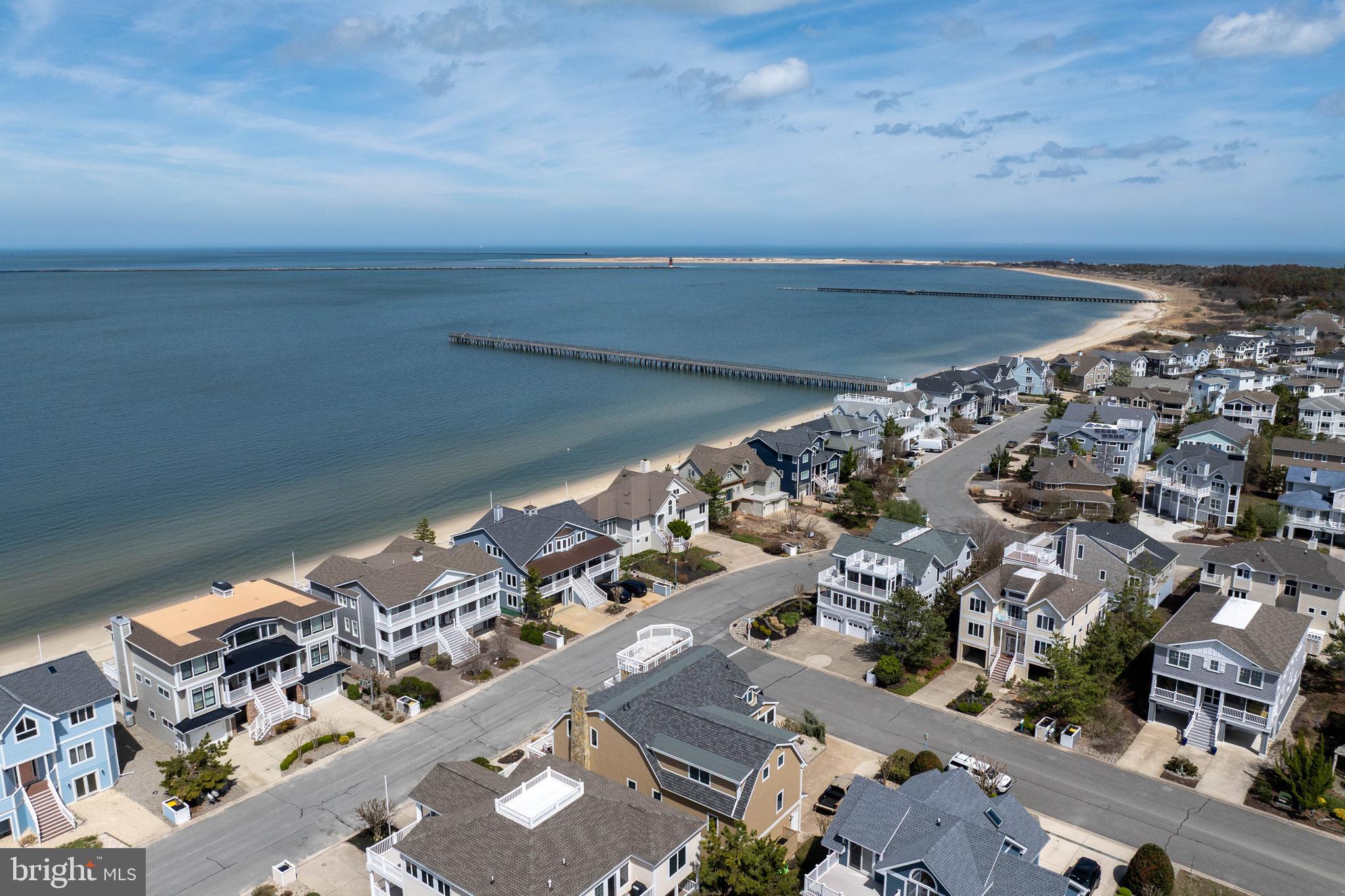 CAPE SHORES - Residential