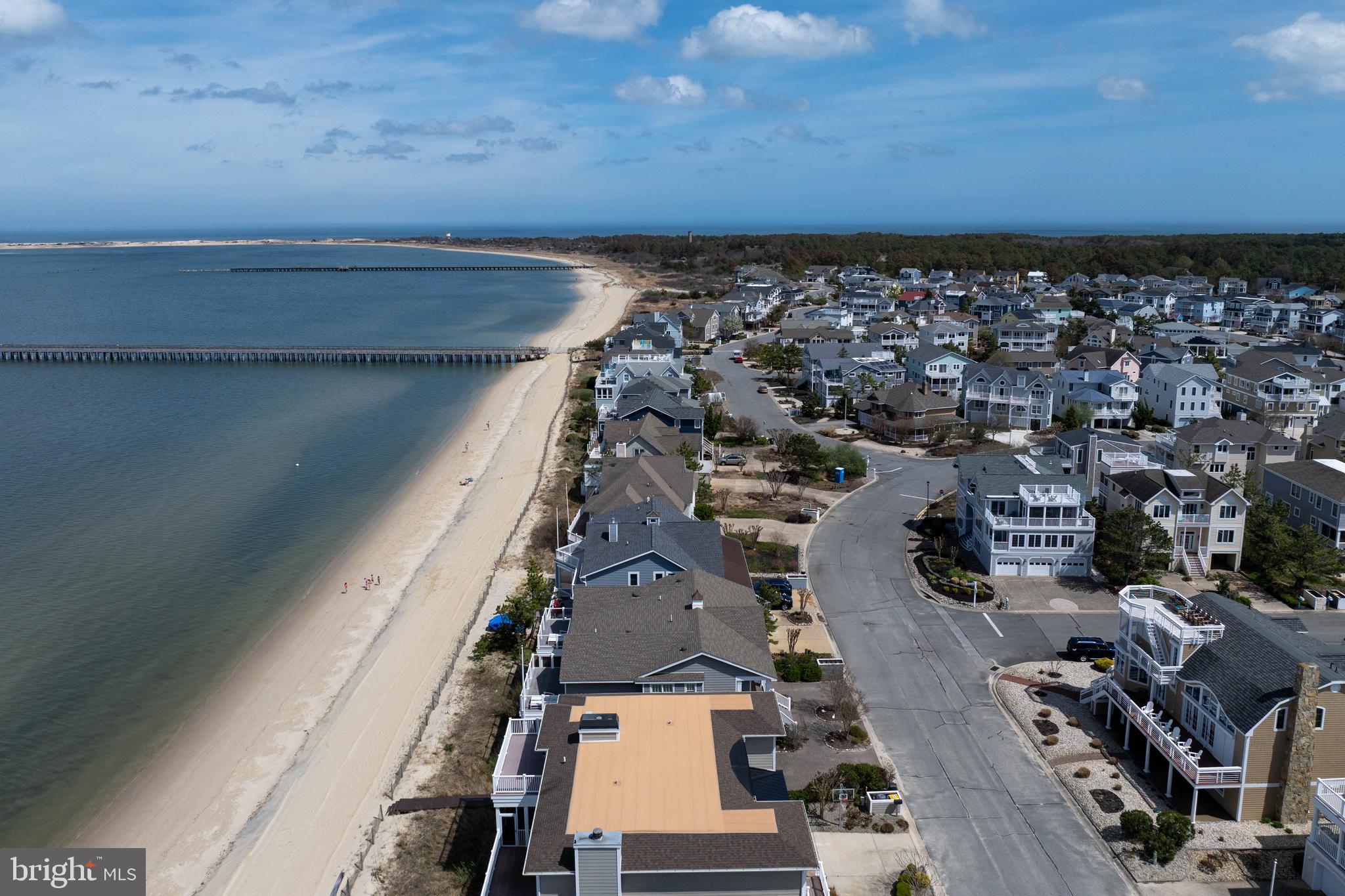 CAPE SHORES - Residential