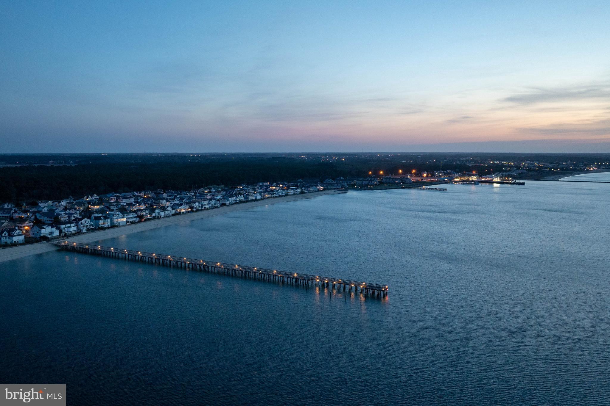 CAPE SHORES - Residential