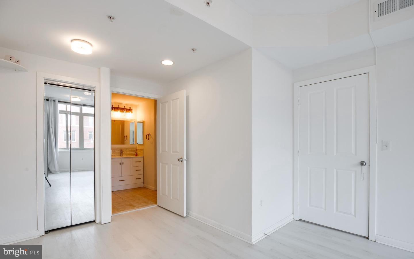 ELAN AT EAST MARKET - Residential Lease