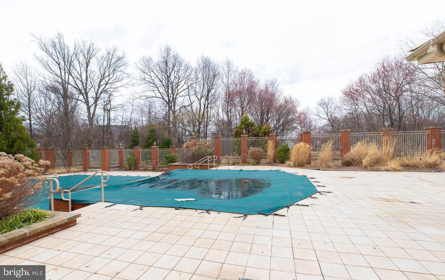 ELAN AT EAST MARKET - Residential Lease