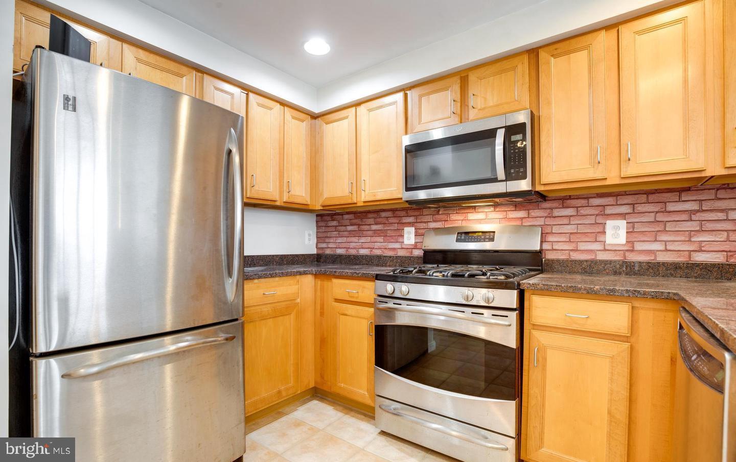 ELAN AT EAST MARKET - Residential Lease