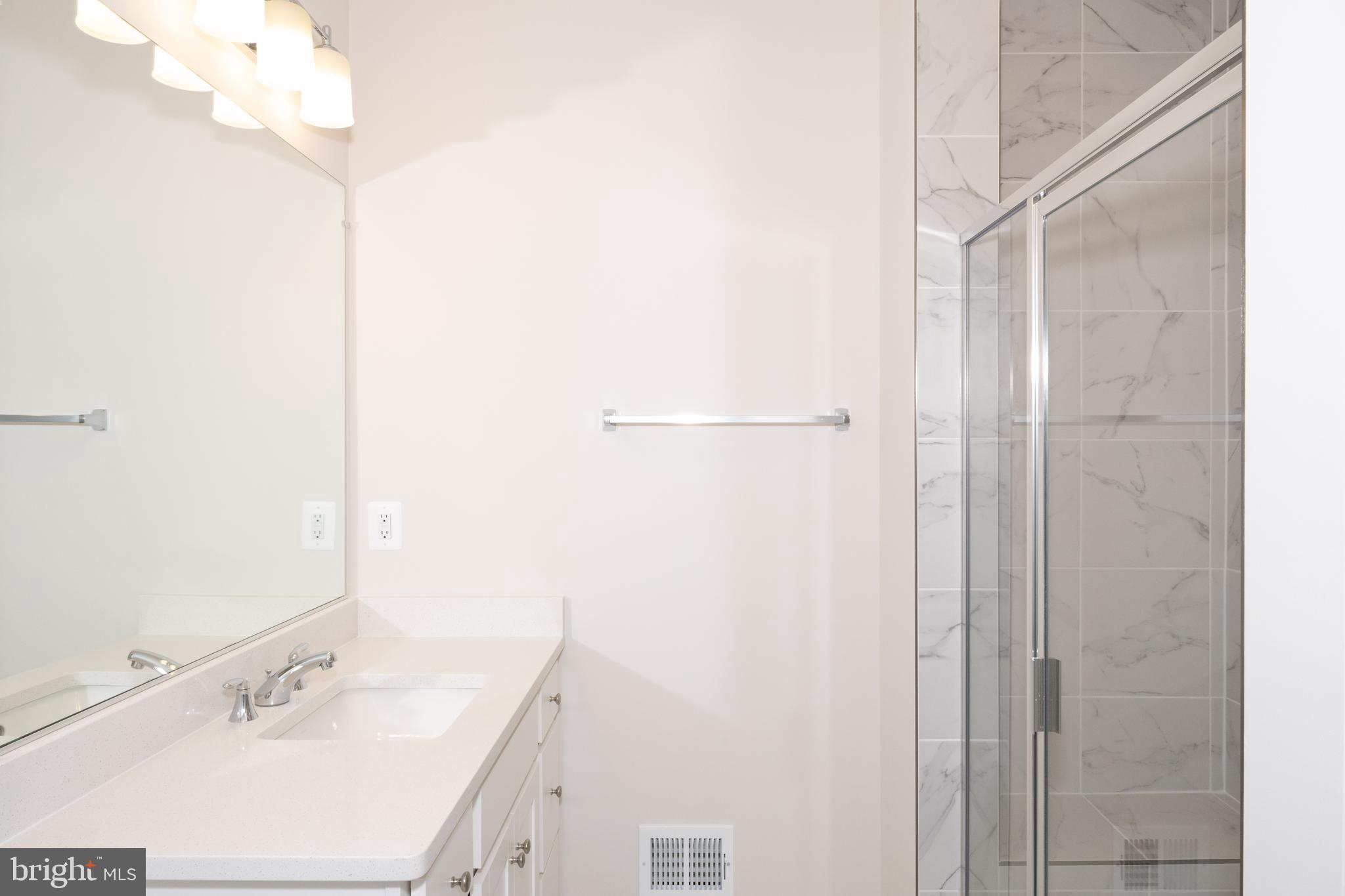 DULLES TECHNOLOGY - Residential Lease