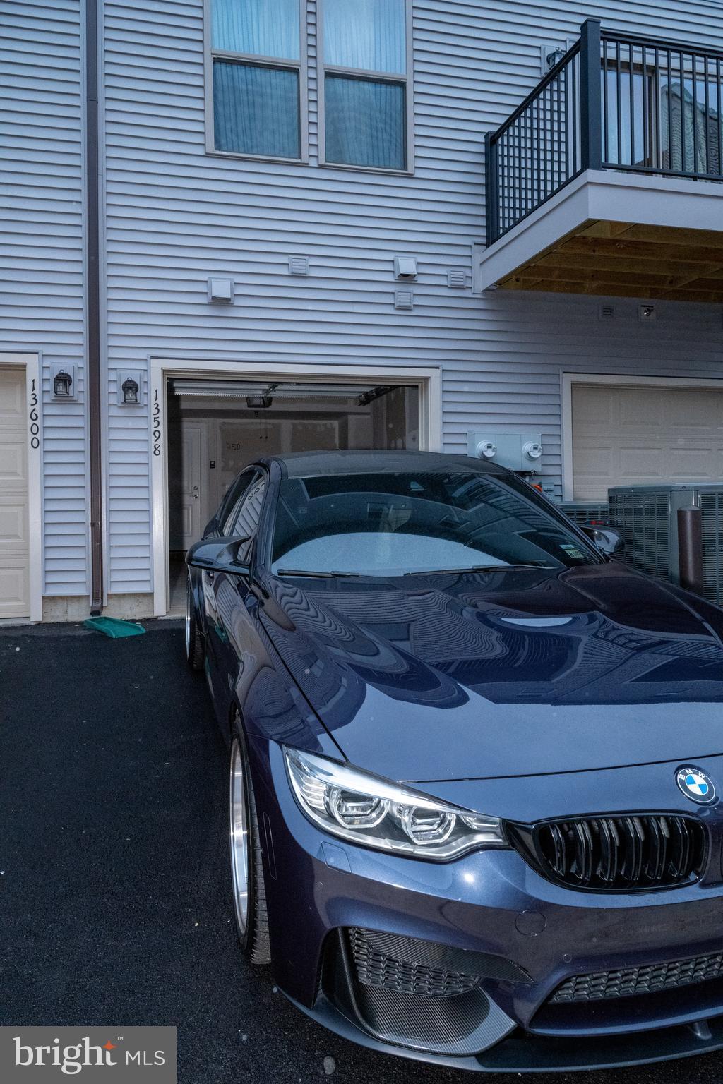 DULLES TECHNOLOGY - Residential Lease