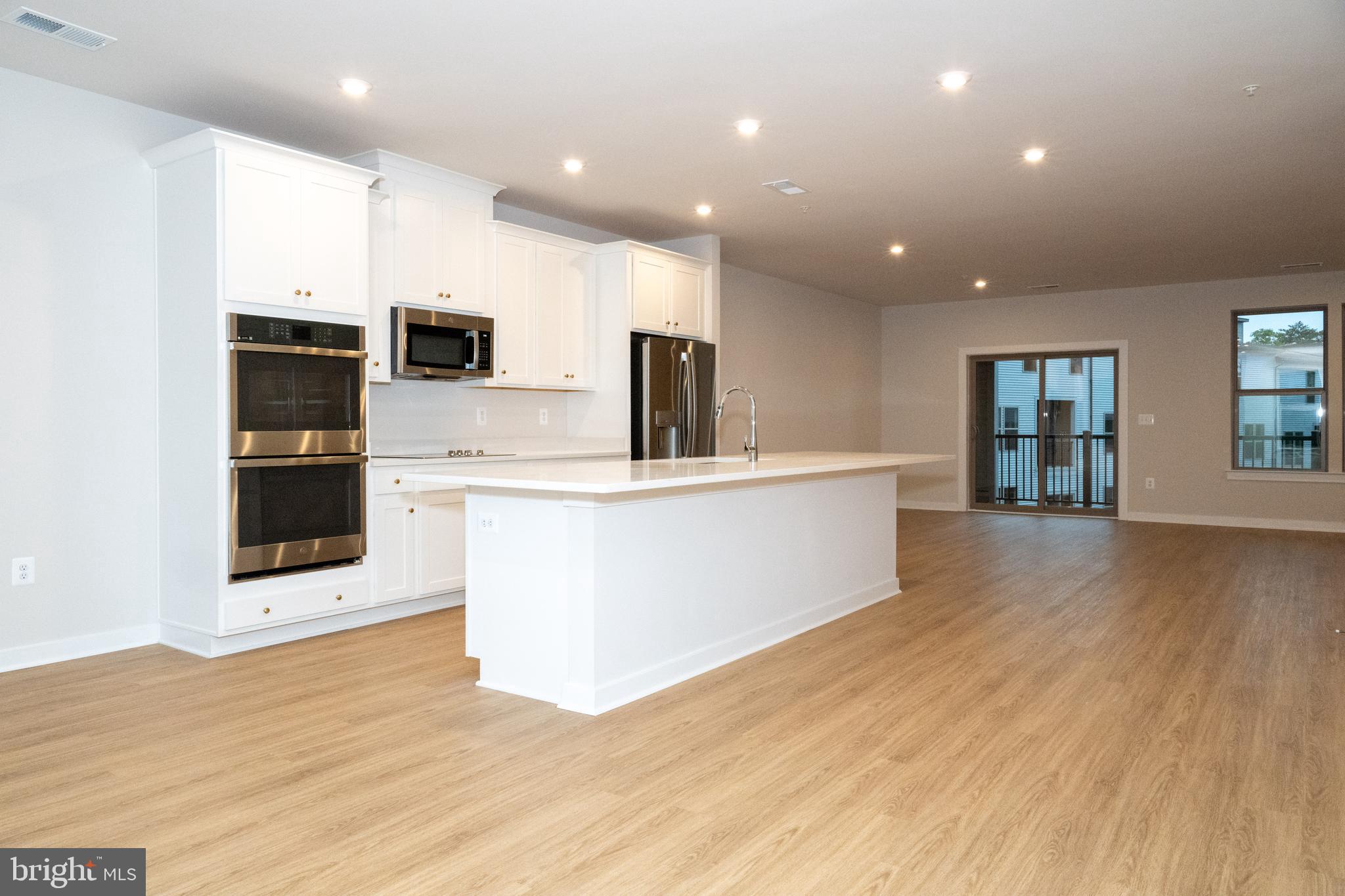 DULLES TECHNOLOGY - Residential Lease