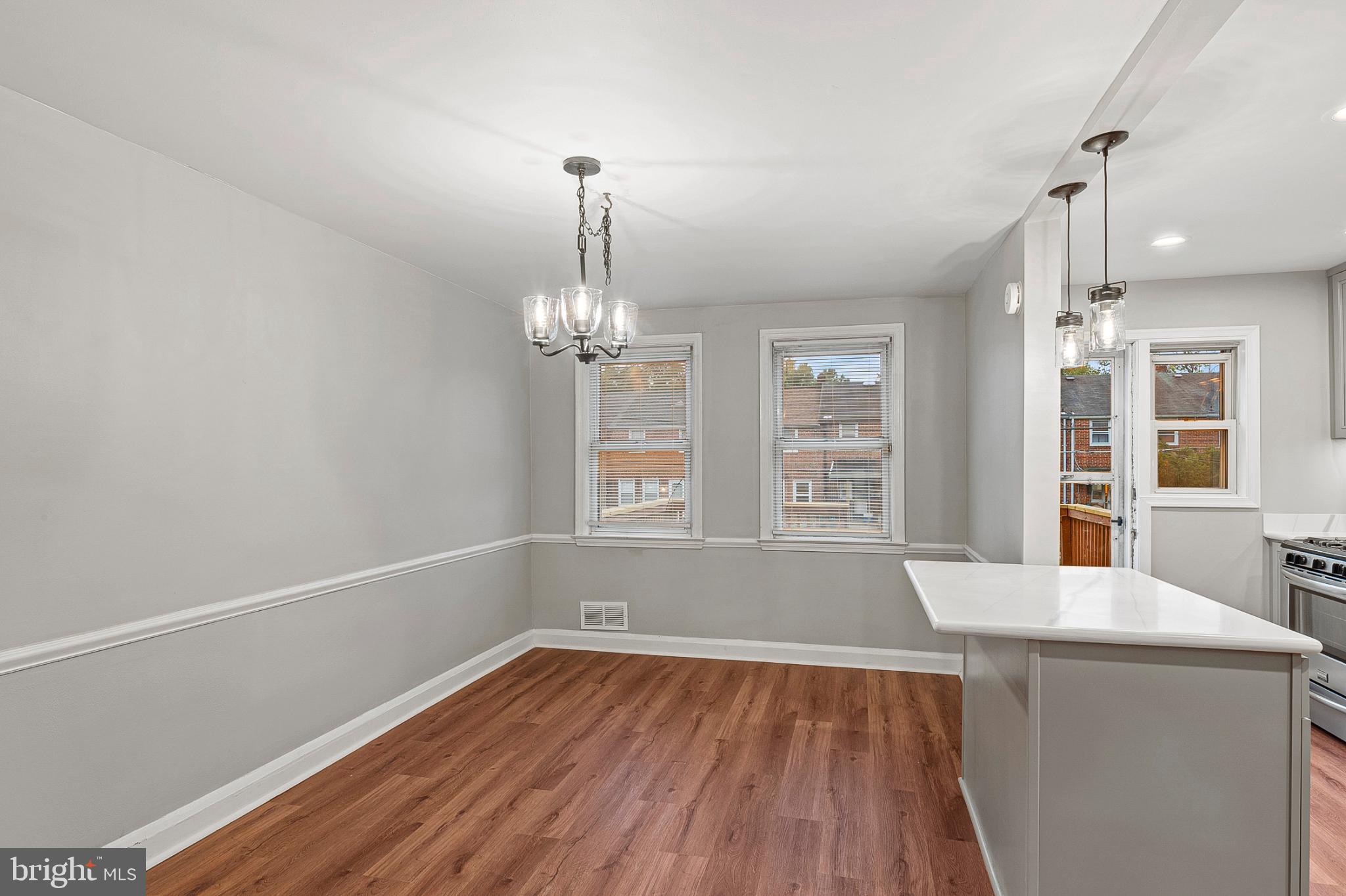 KNETTISHALL - Residential Lease