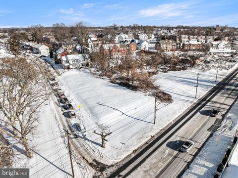 Vacant Land For Sale - 907 Meadow Lane<br/> Delaware County, Chesterfield, PA 19013