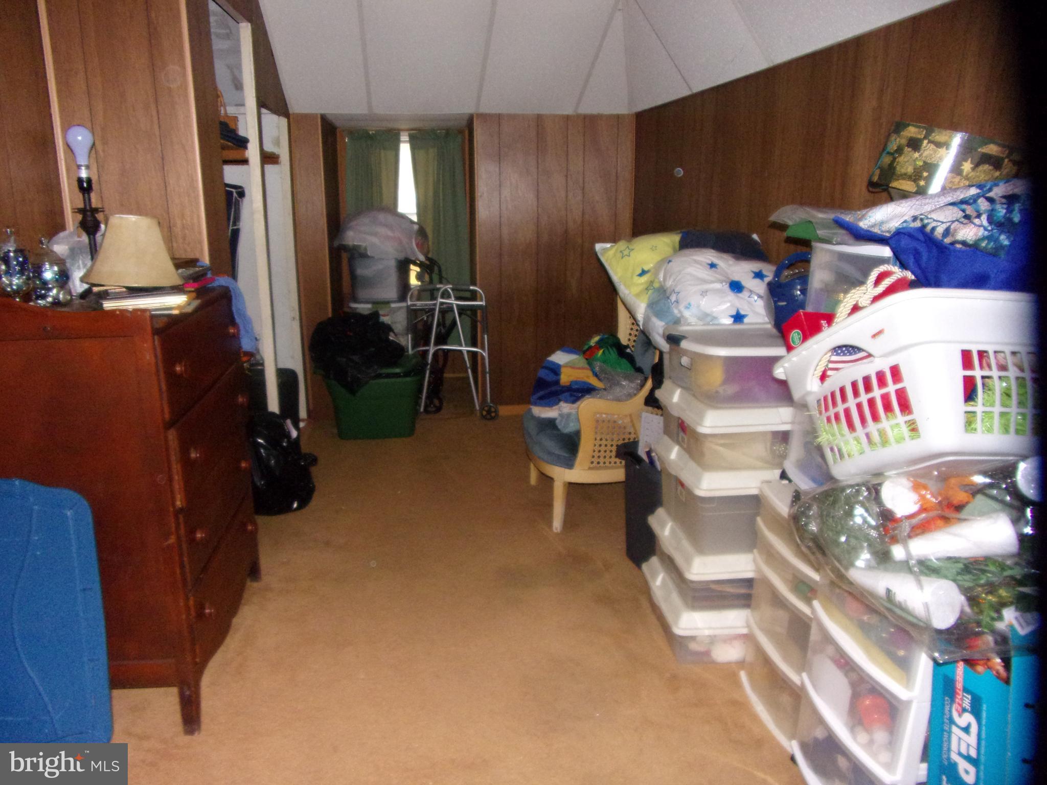 WAMPLER WOODS - Residential