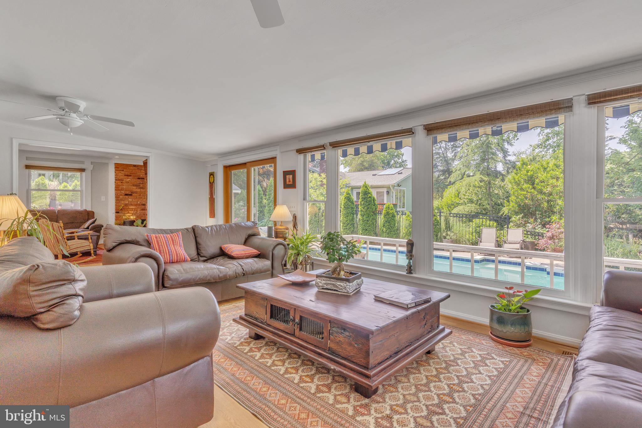 WOODSIDE PARK - Residential