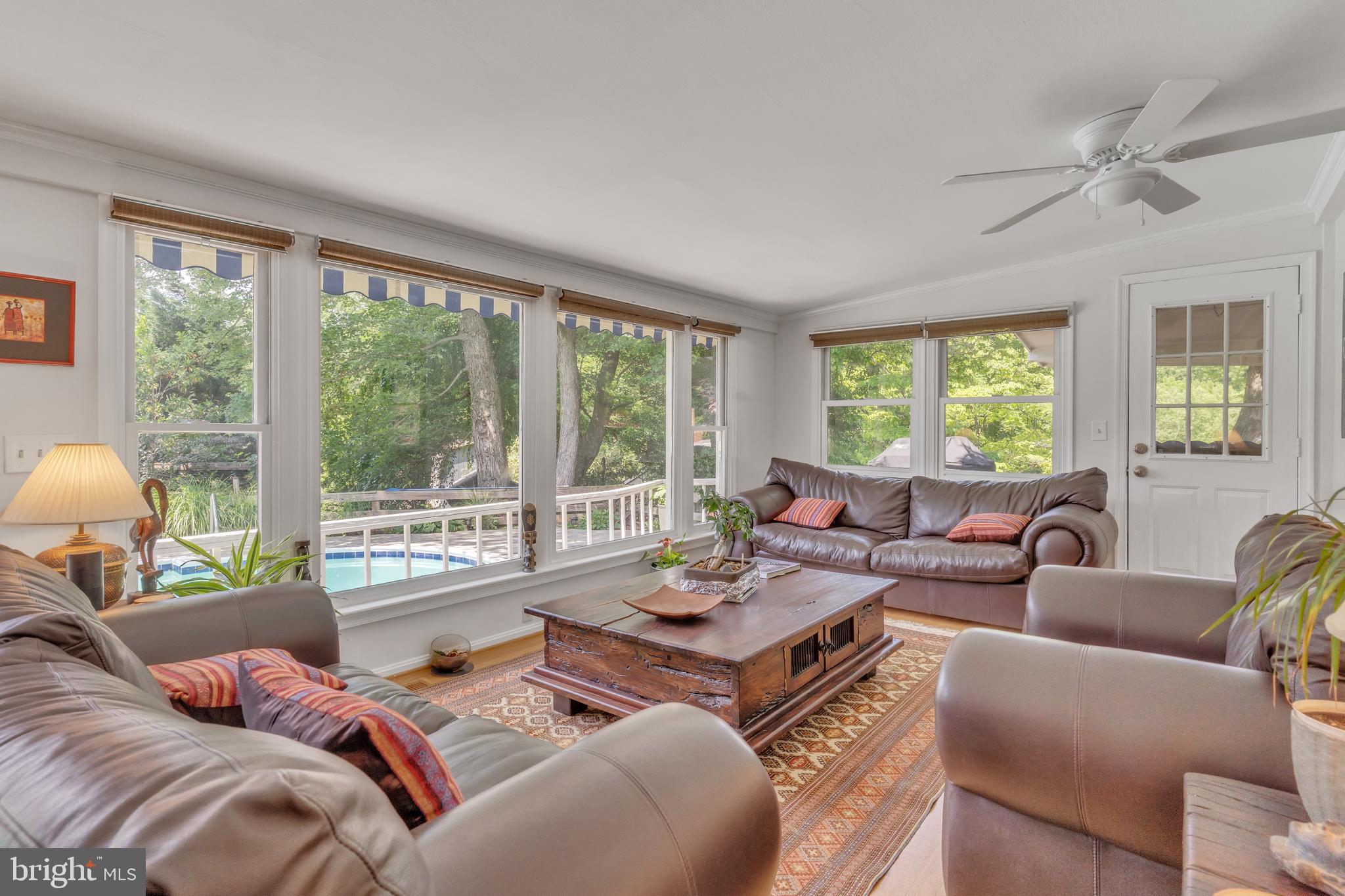 WOODSIDE PARK - Residential