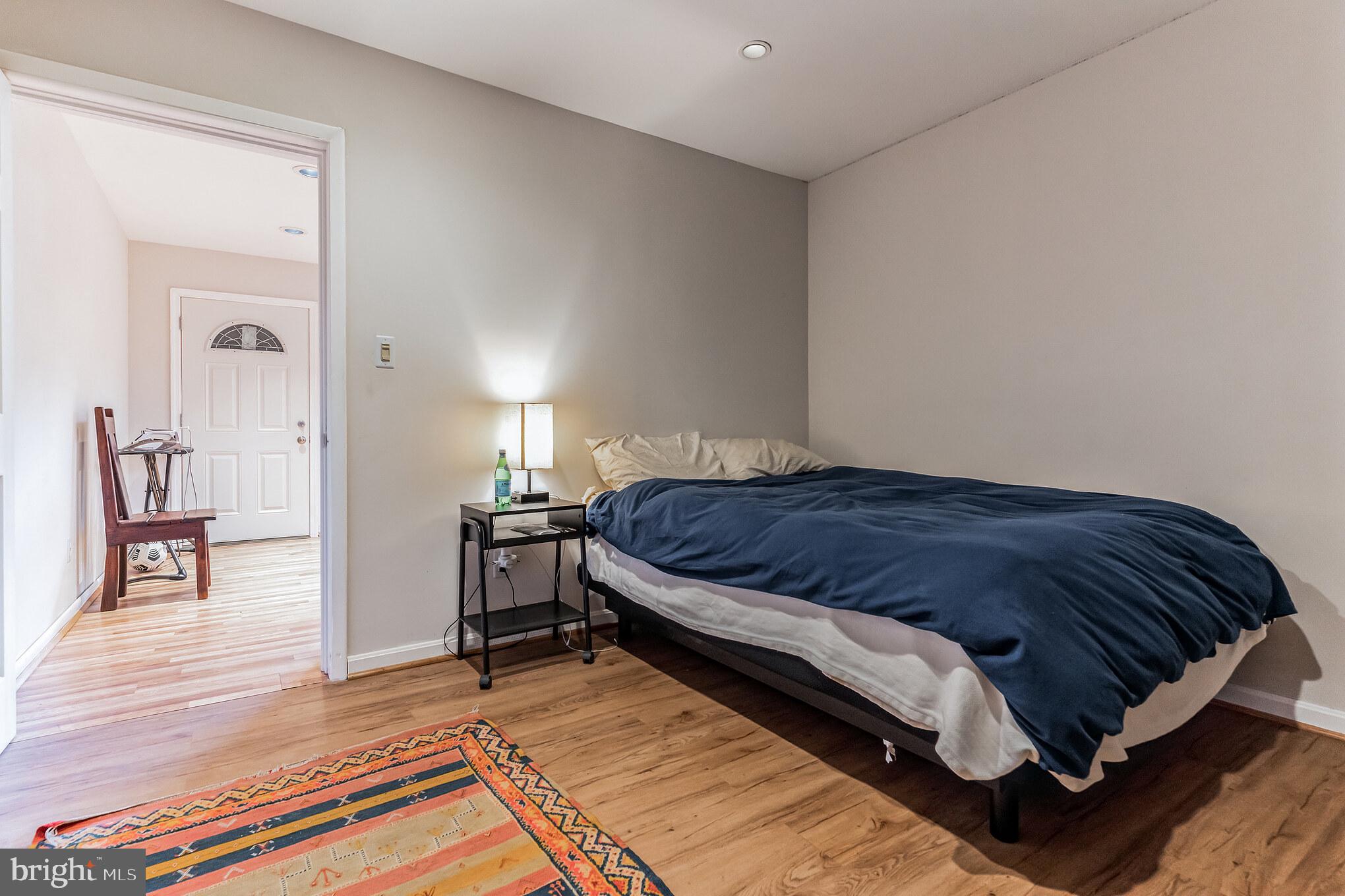 WOODSIDE PARK - Residential