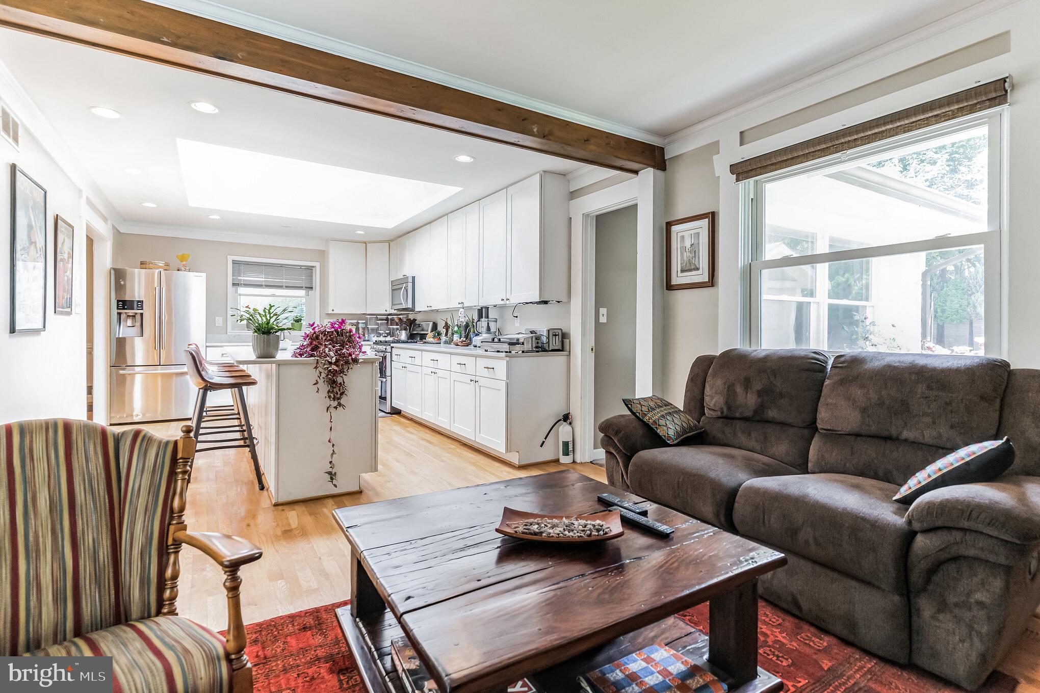WOODSIDE PARK - Residential