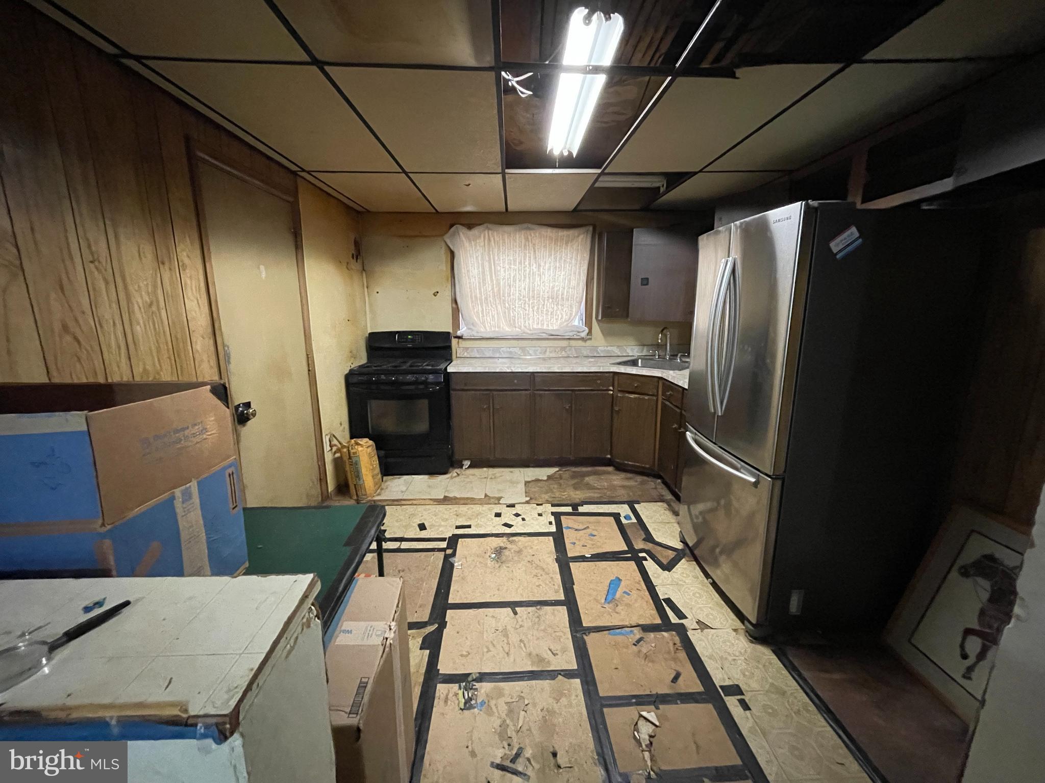 518 GREENWICH STREET