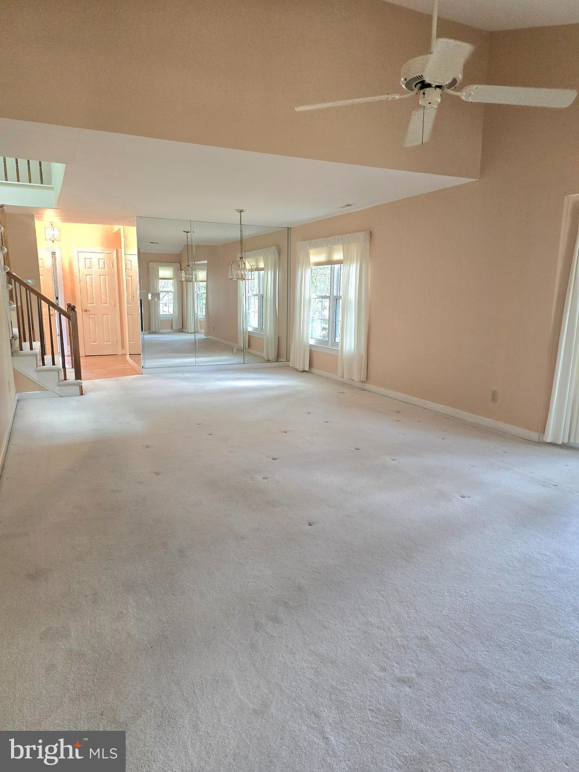 SUMMERLAKE - Residential