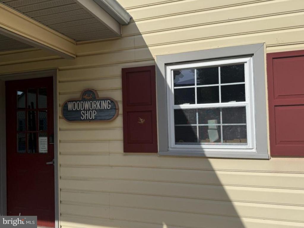 SUMMERLAKE - Residential