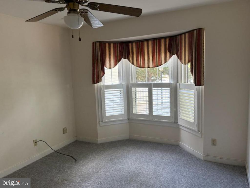 SUMMERLAKE - Residential