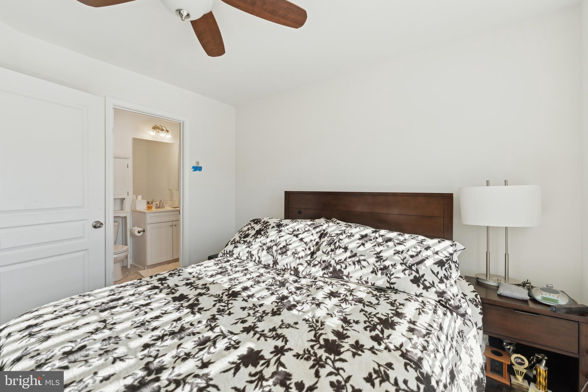 SHANNONS GLEN - Residential