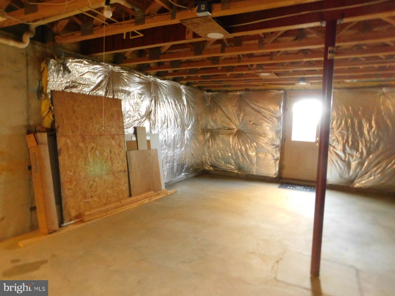 WALNUT MANOR - Residential