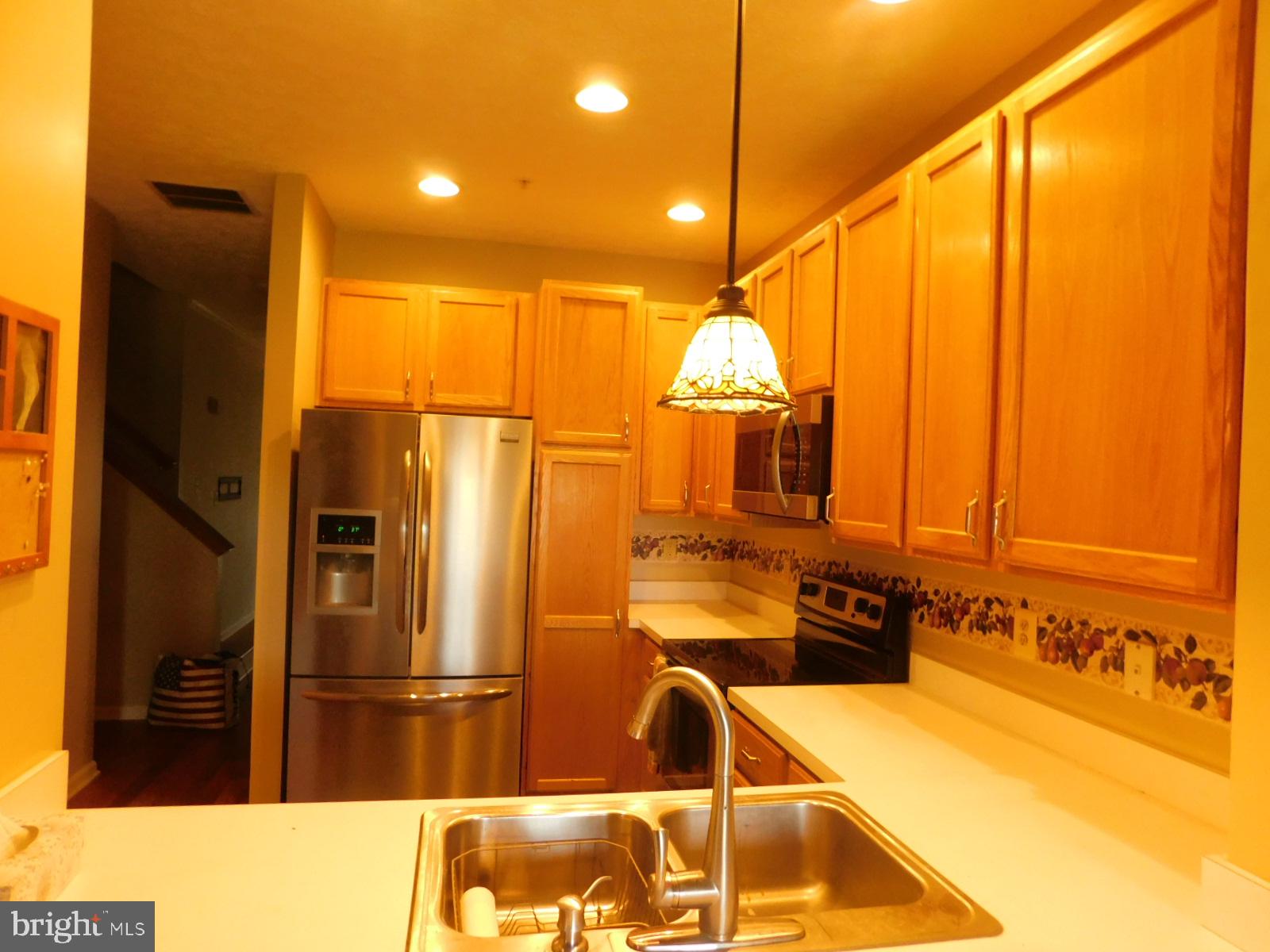 WALNUT MANOR - Residential