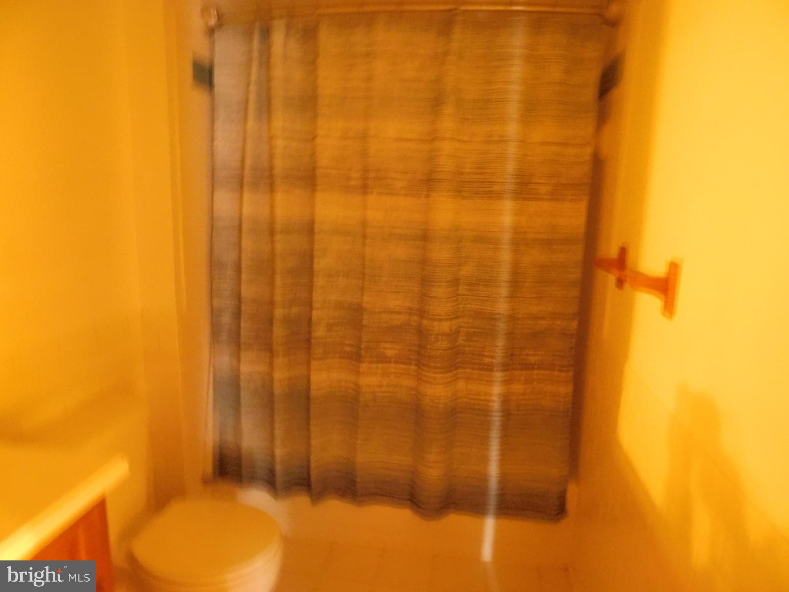 WALNUT MANOR - Residential