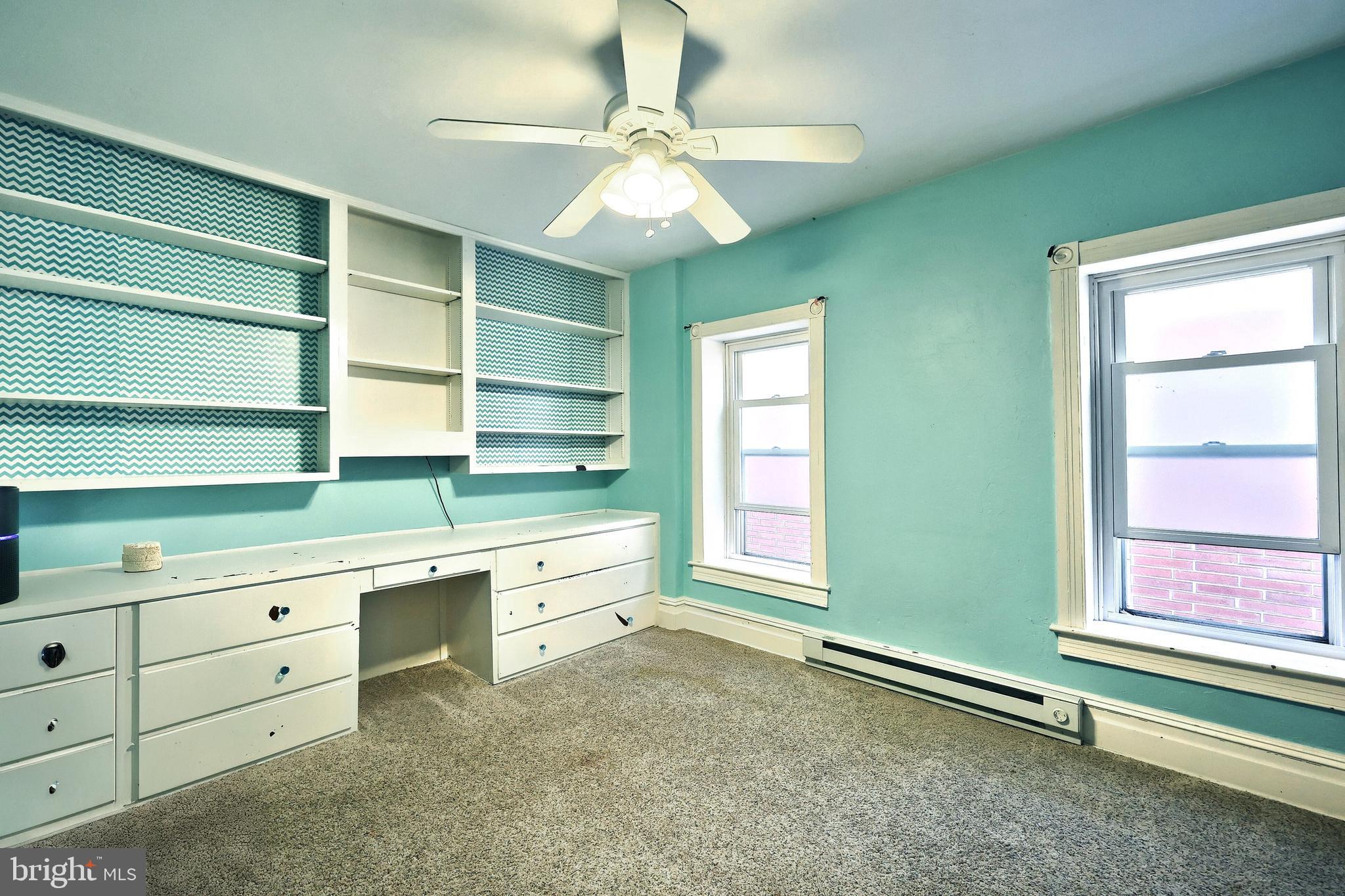 SPRING GROVE BORO - Residential