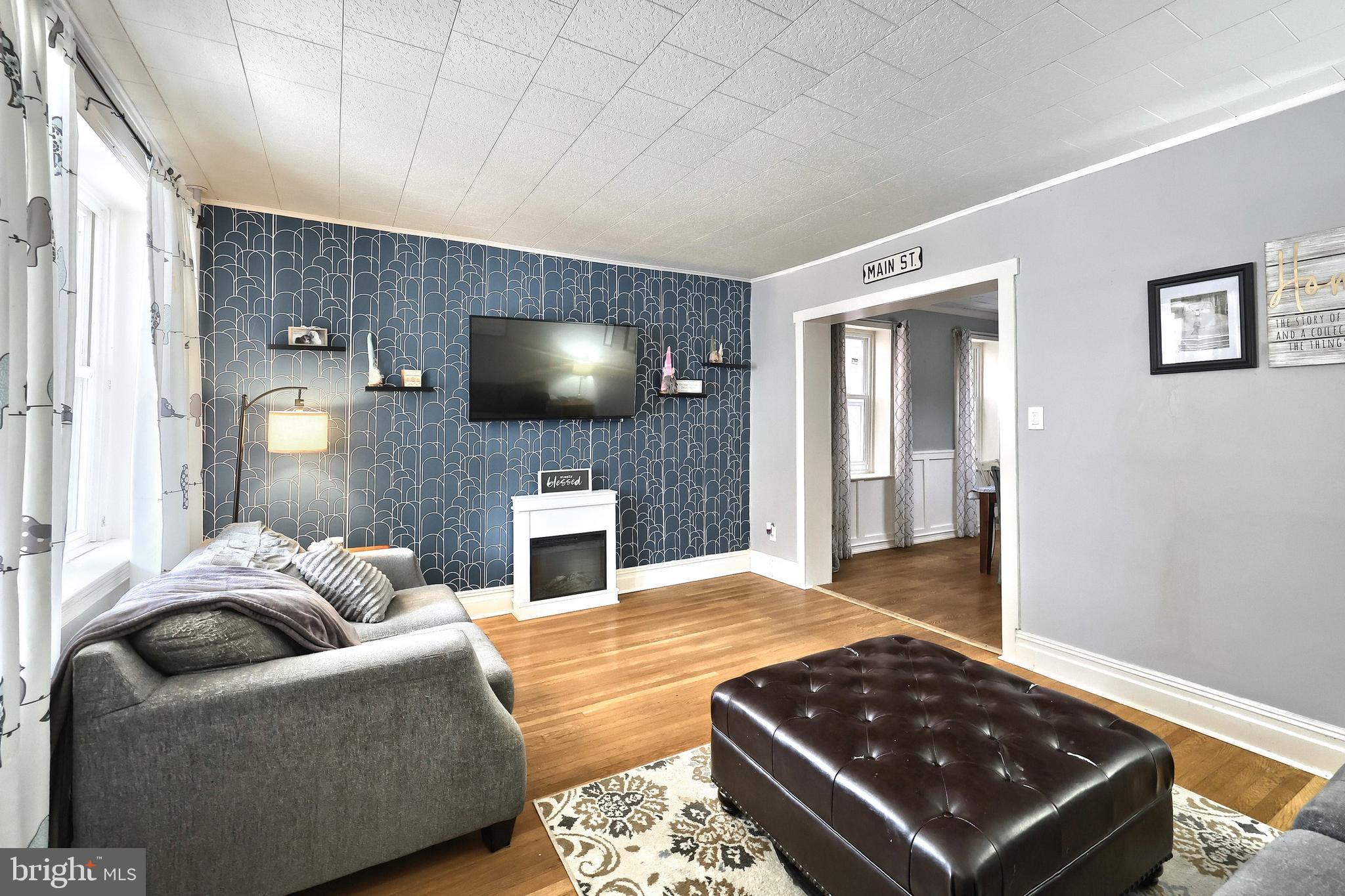 SPRING GROVE BORO - Residential