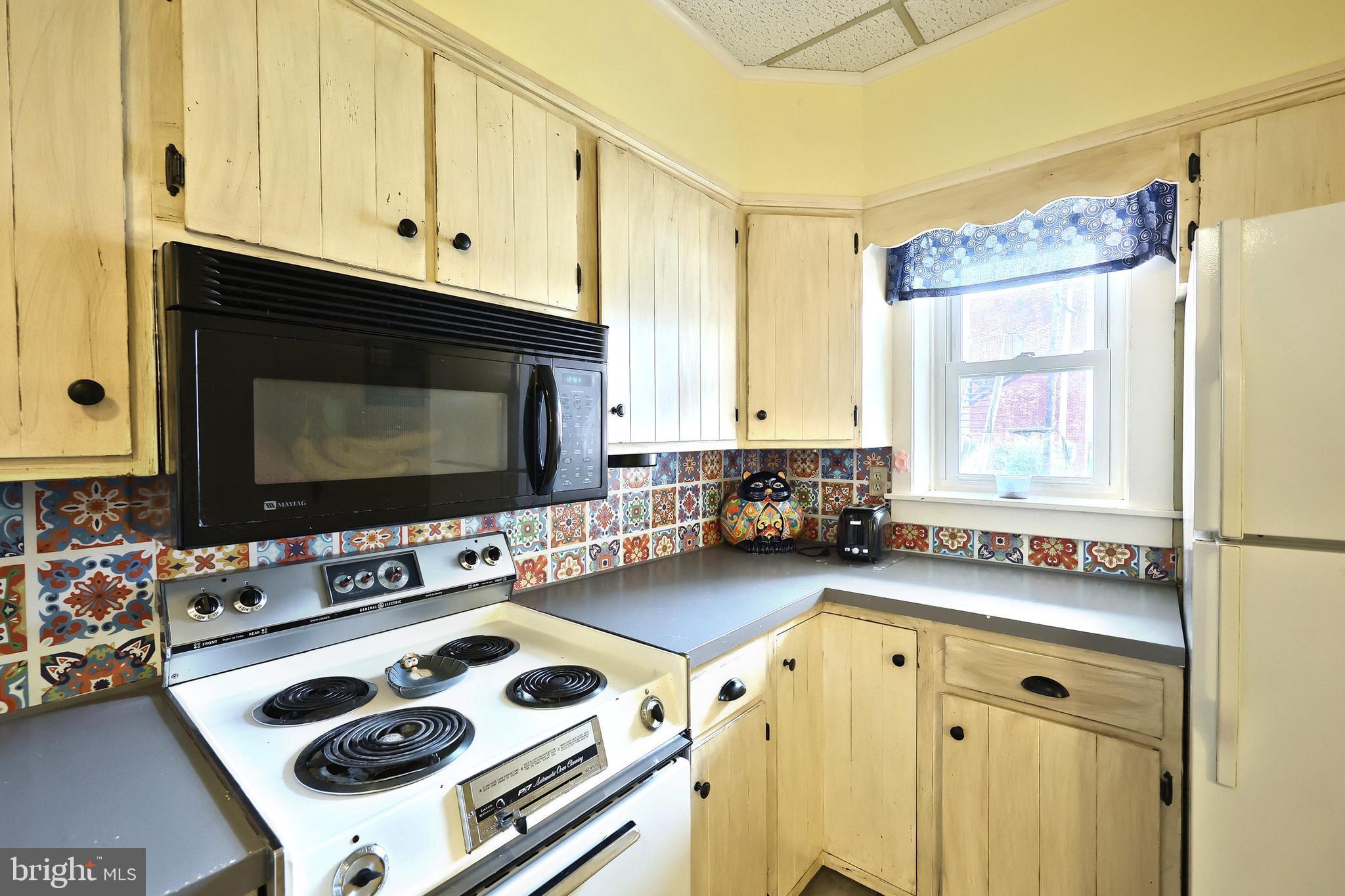 SPRING GROVE BORO - Residential