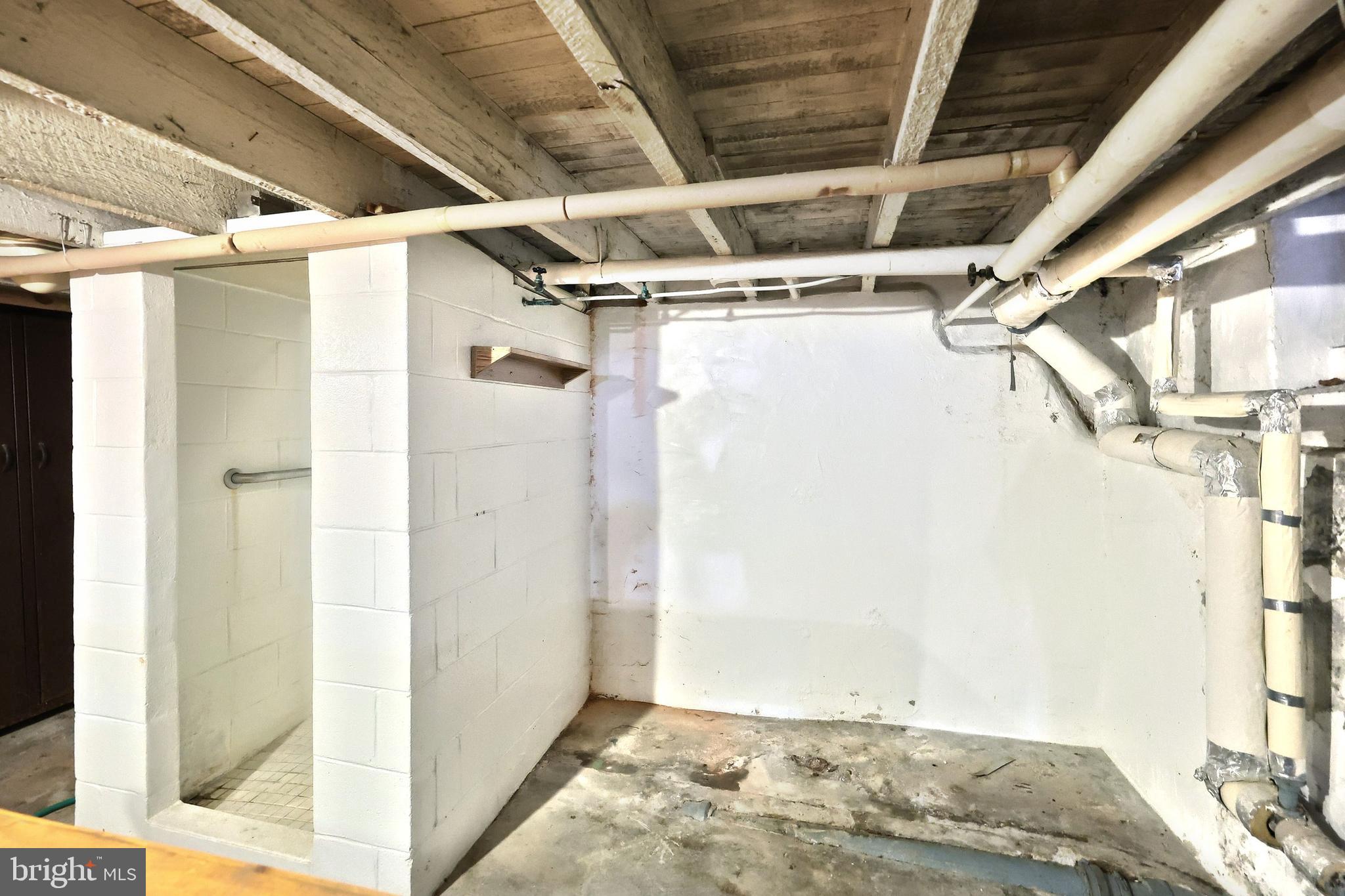 SPRING GROVE BORO - Residential