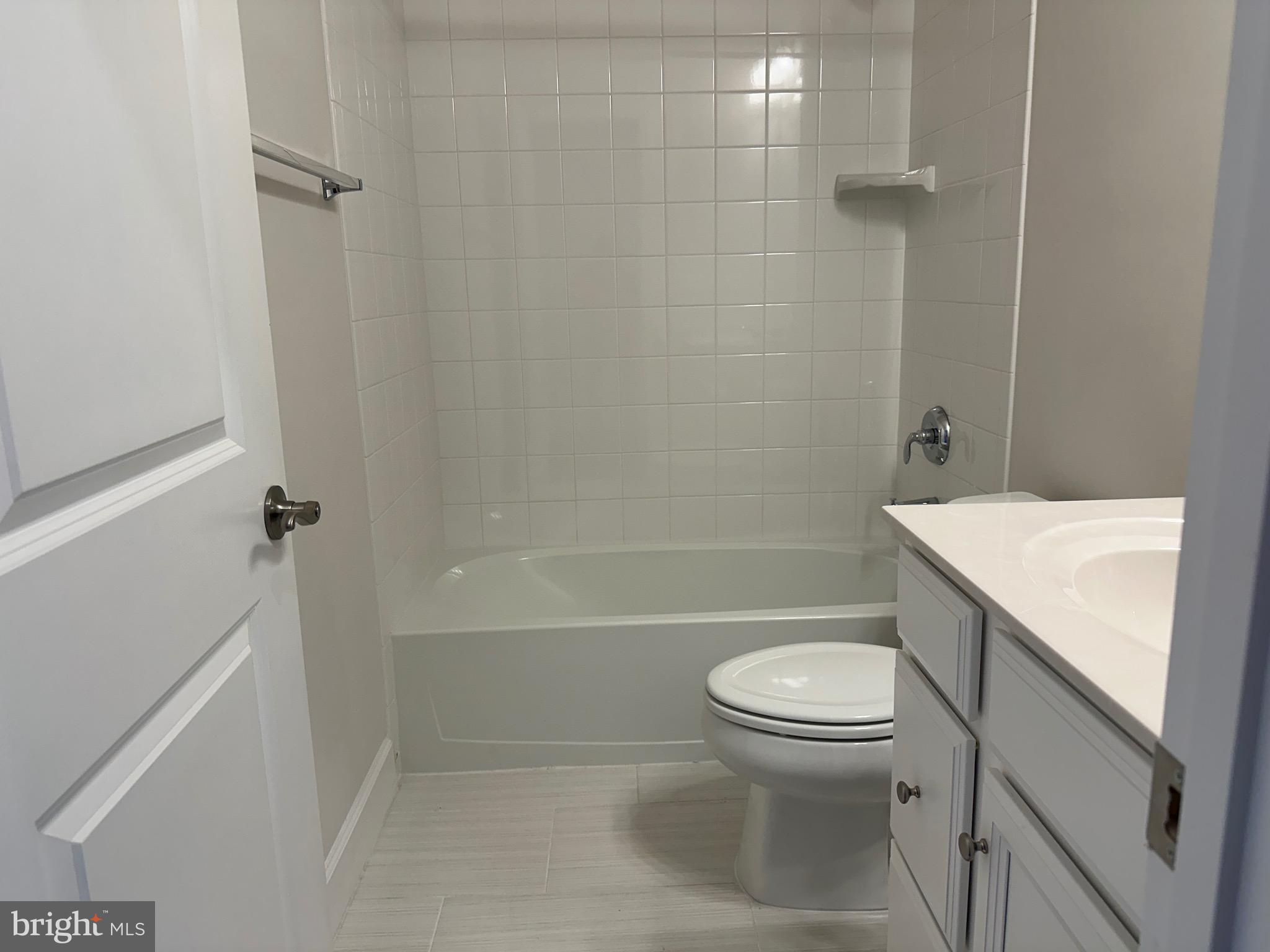 THE LANDING AT CANNON BRANCH - Residential Lease