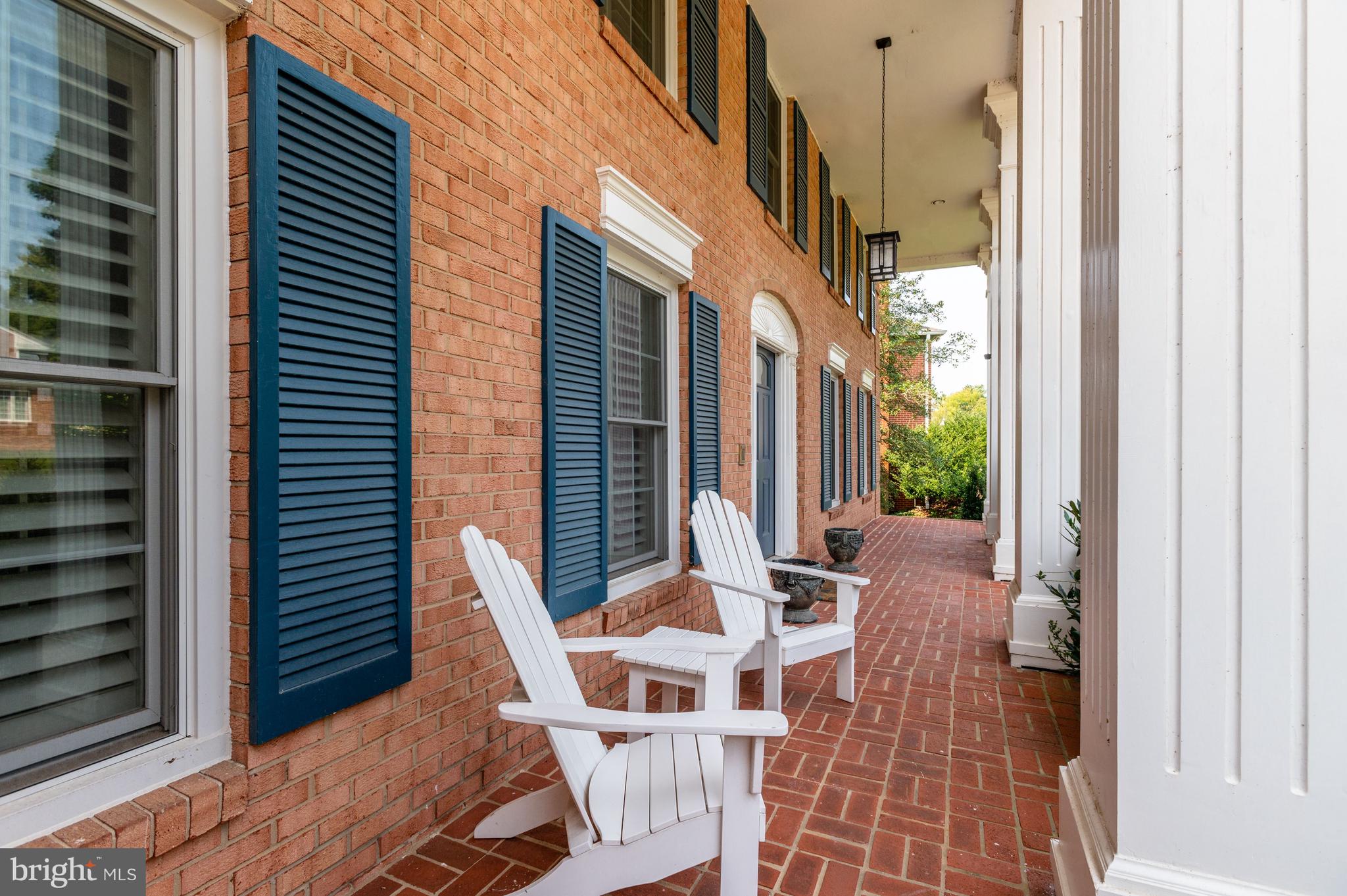 FOX HILLS - Residential