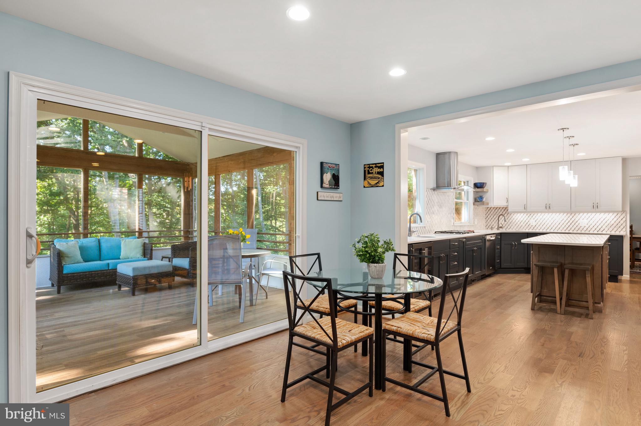 FOX HILLS - Residential