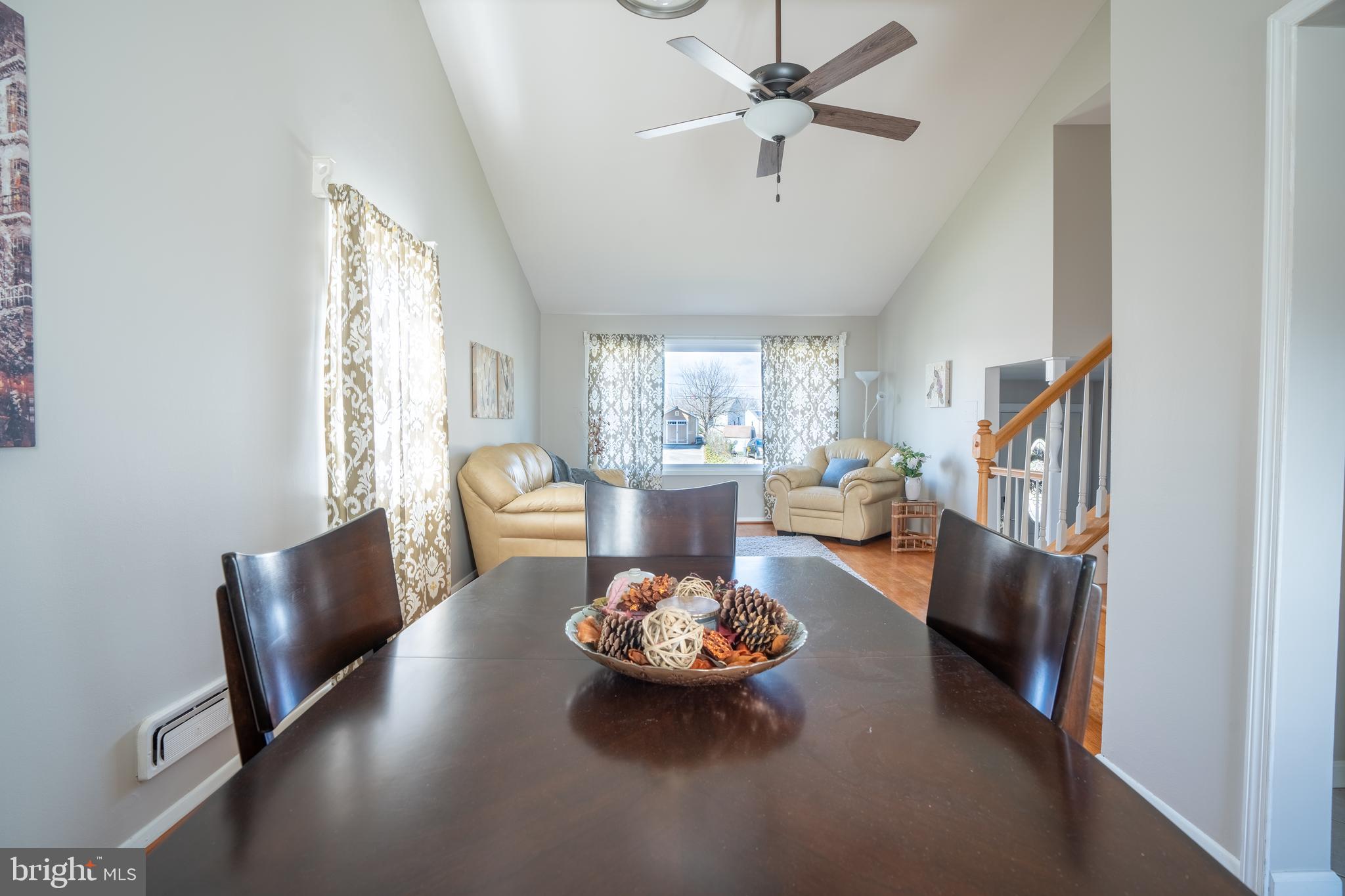 CRESTWOOD - Residential