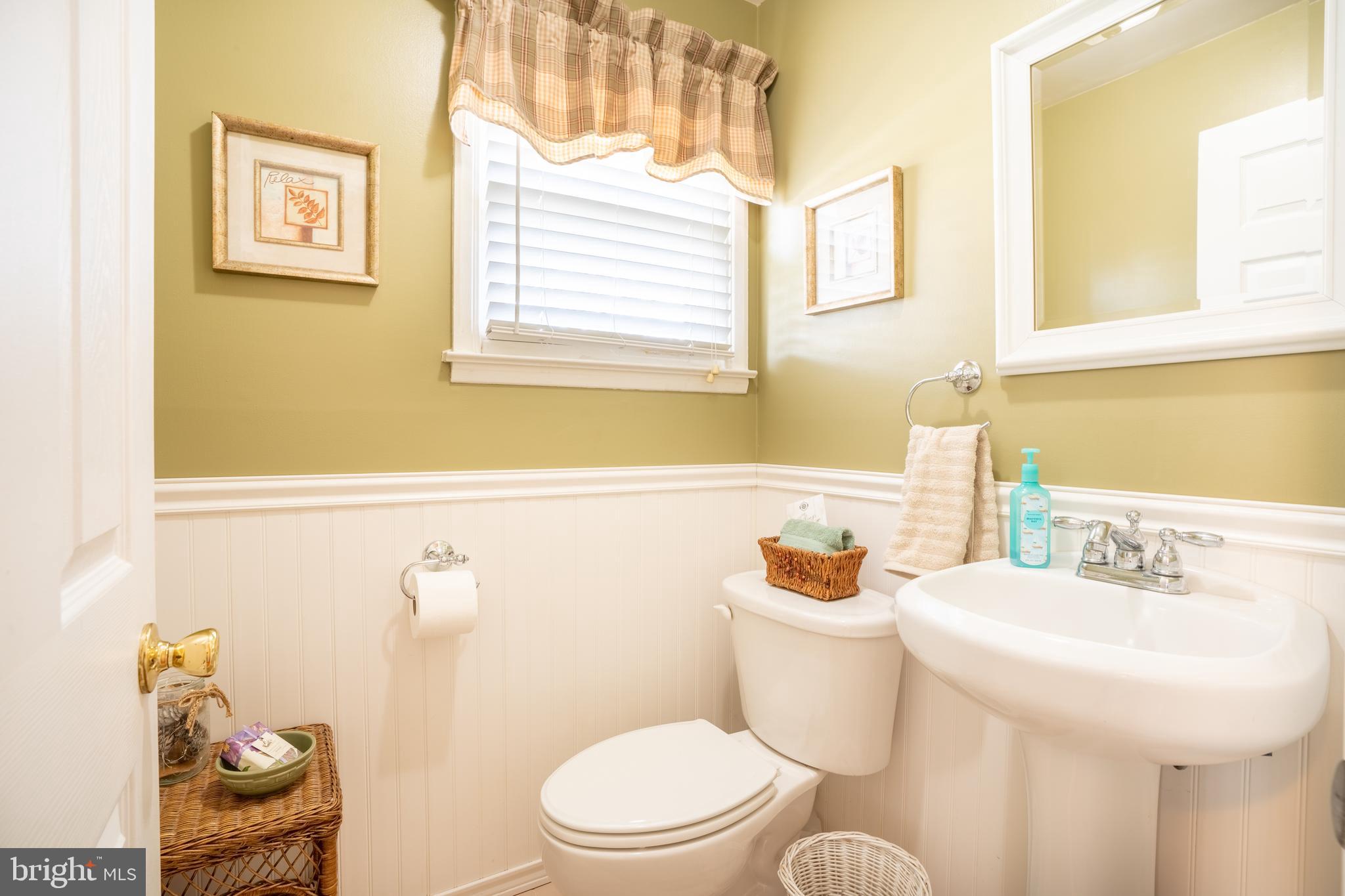 CRESTWOOD - Residential