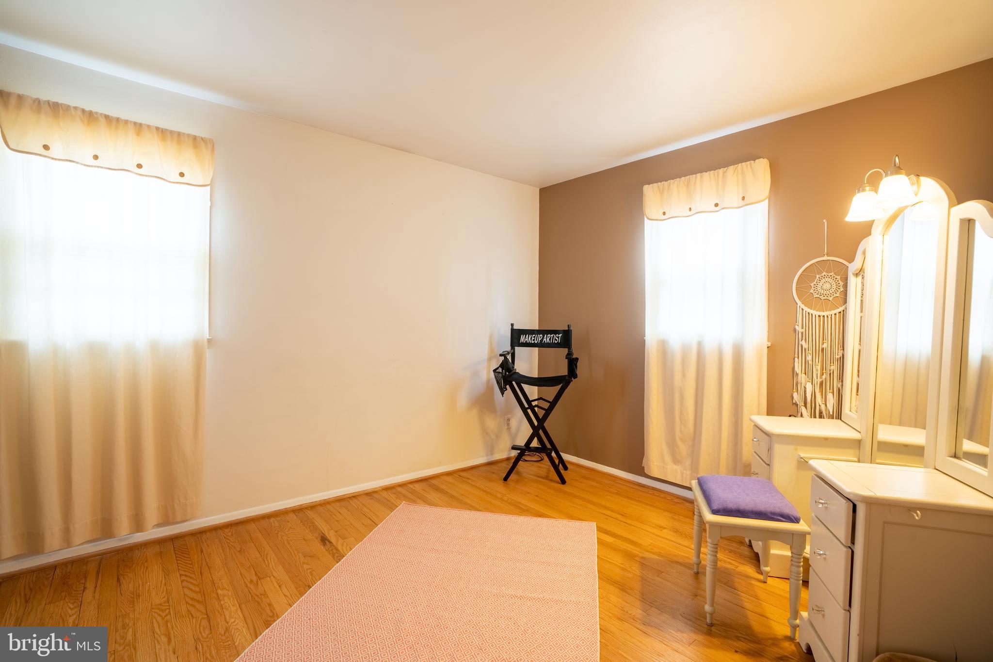 CRESTWOOD - Residential